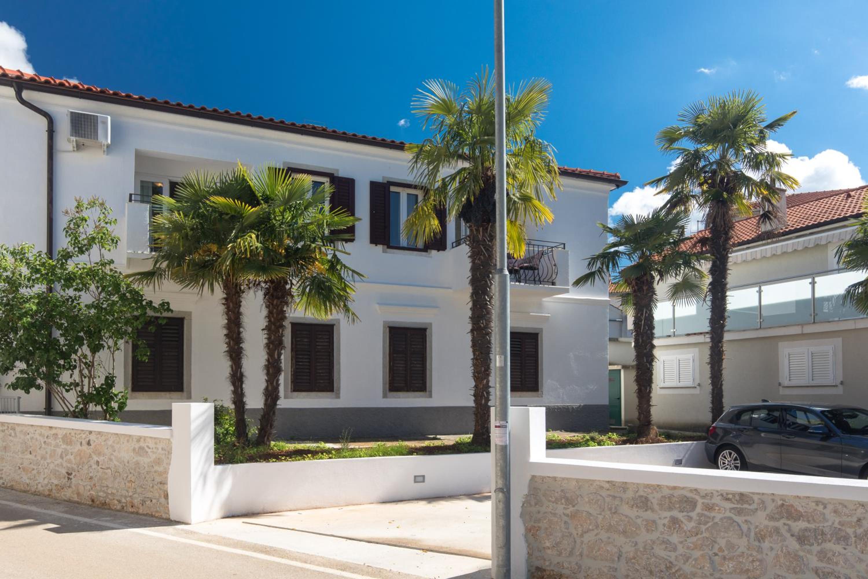 Apartments Ivona photo 3