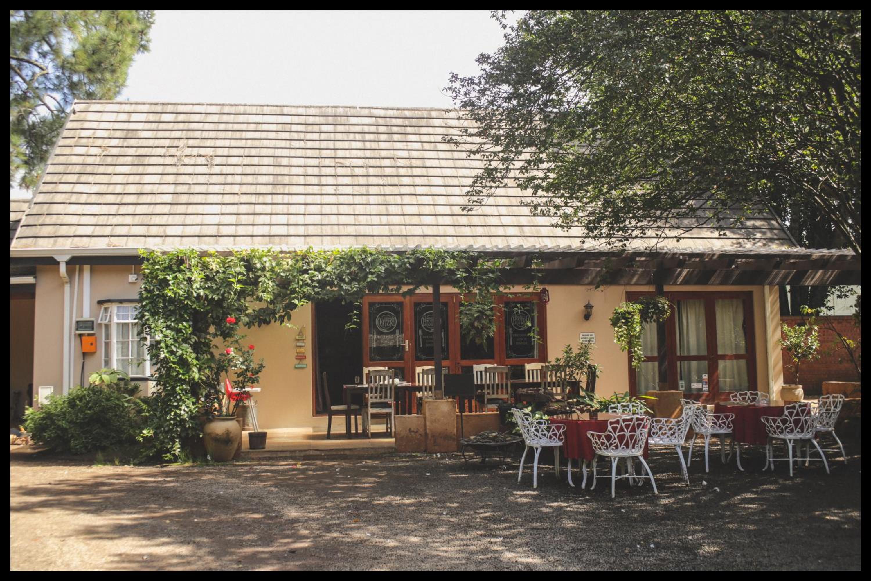 Biggy Best Boutique Hotel & Self Catering Cottages