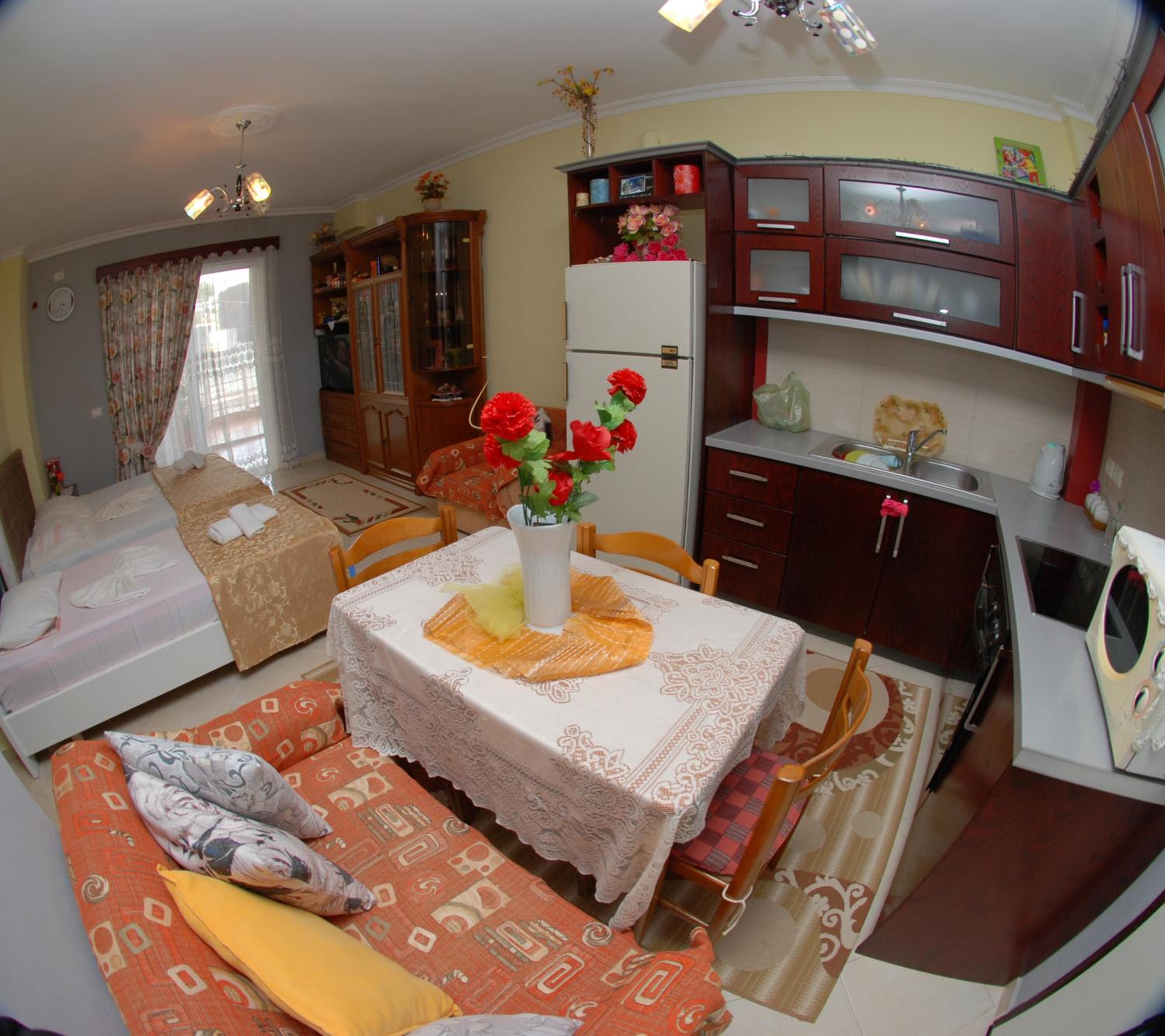 Eduart apartments