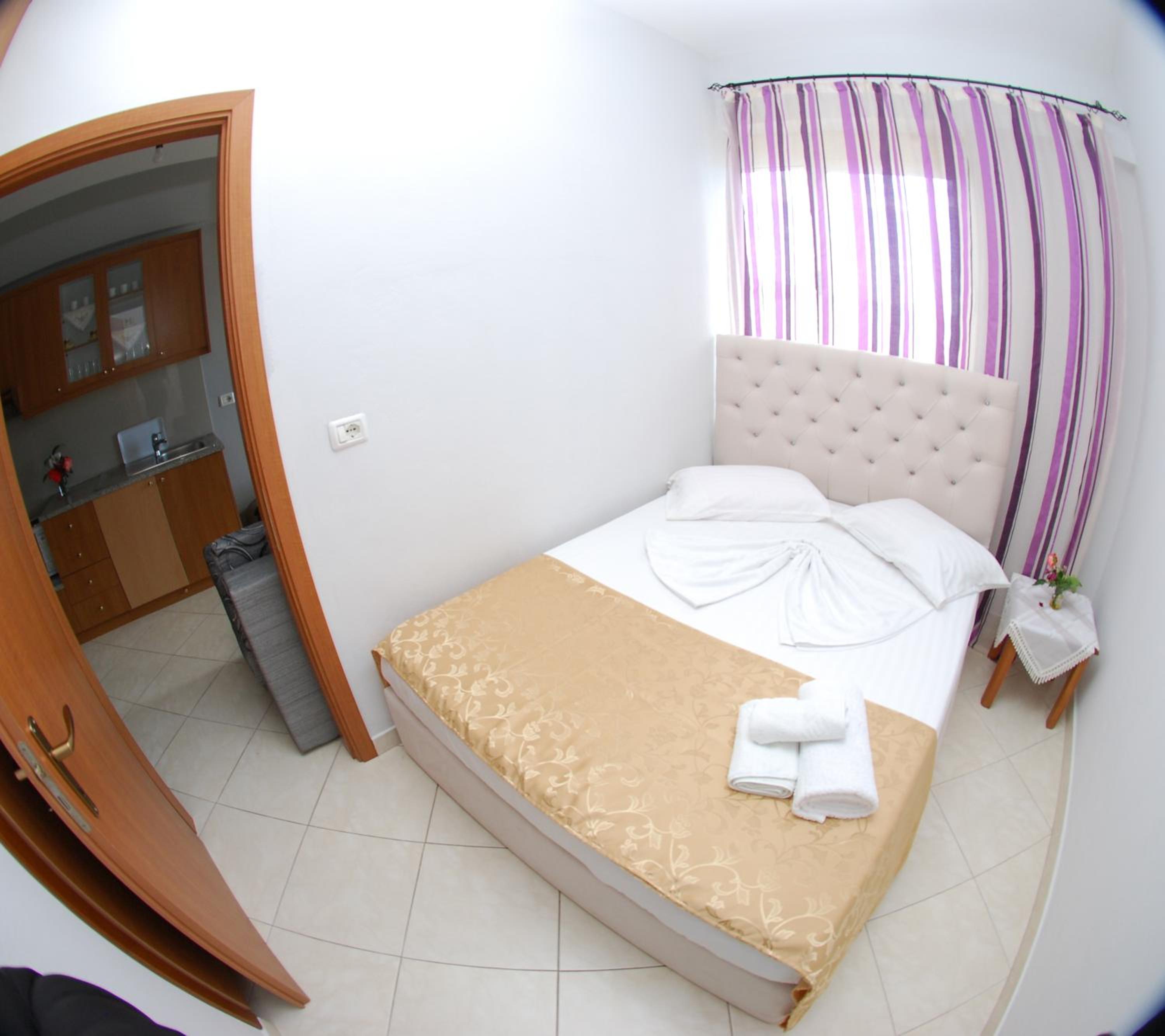 Eduart apartments