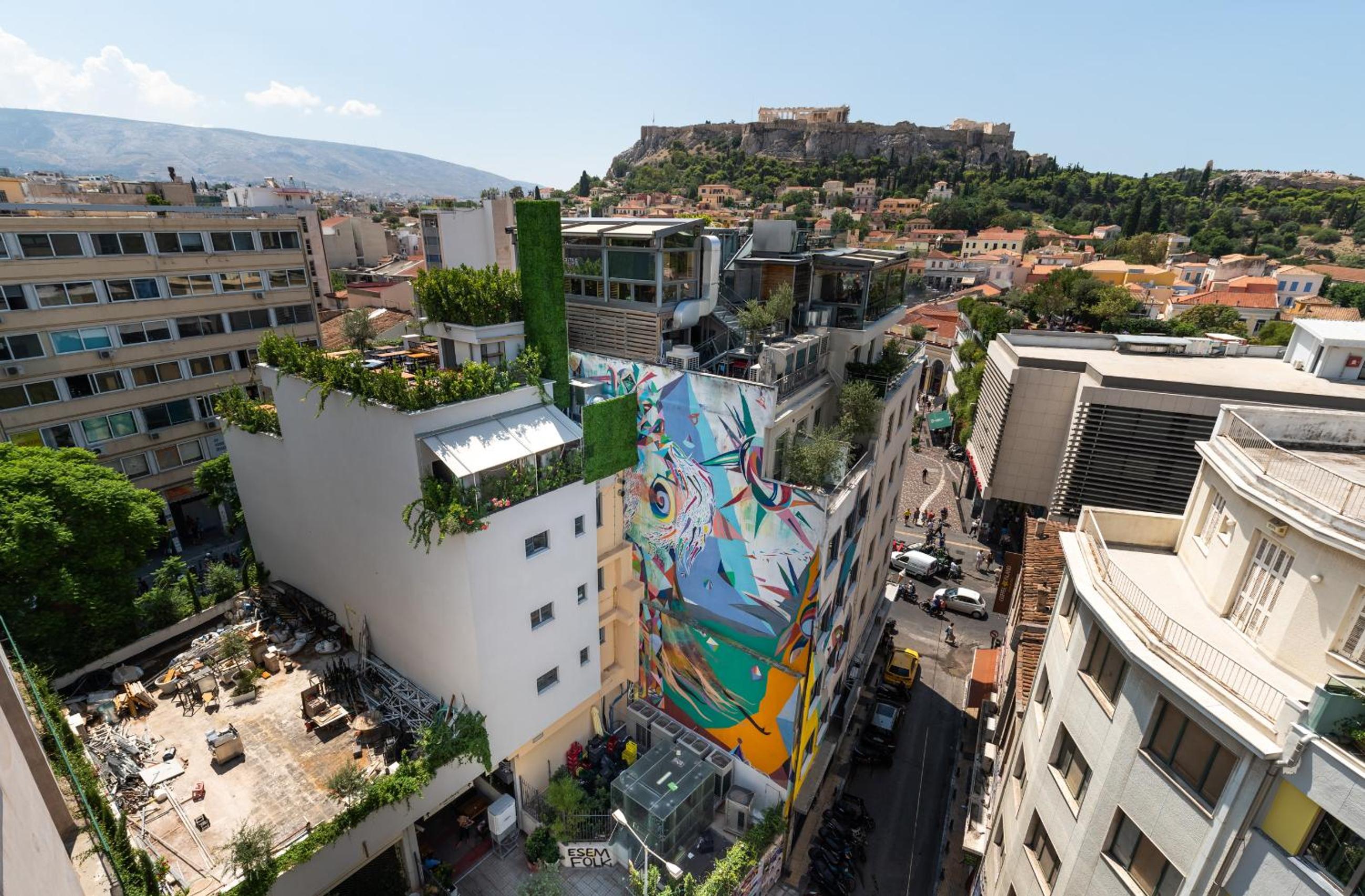 Amazing Apartments @ Monastiraki Subway Station