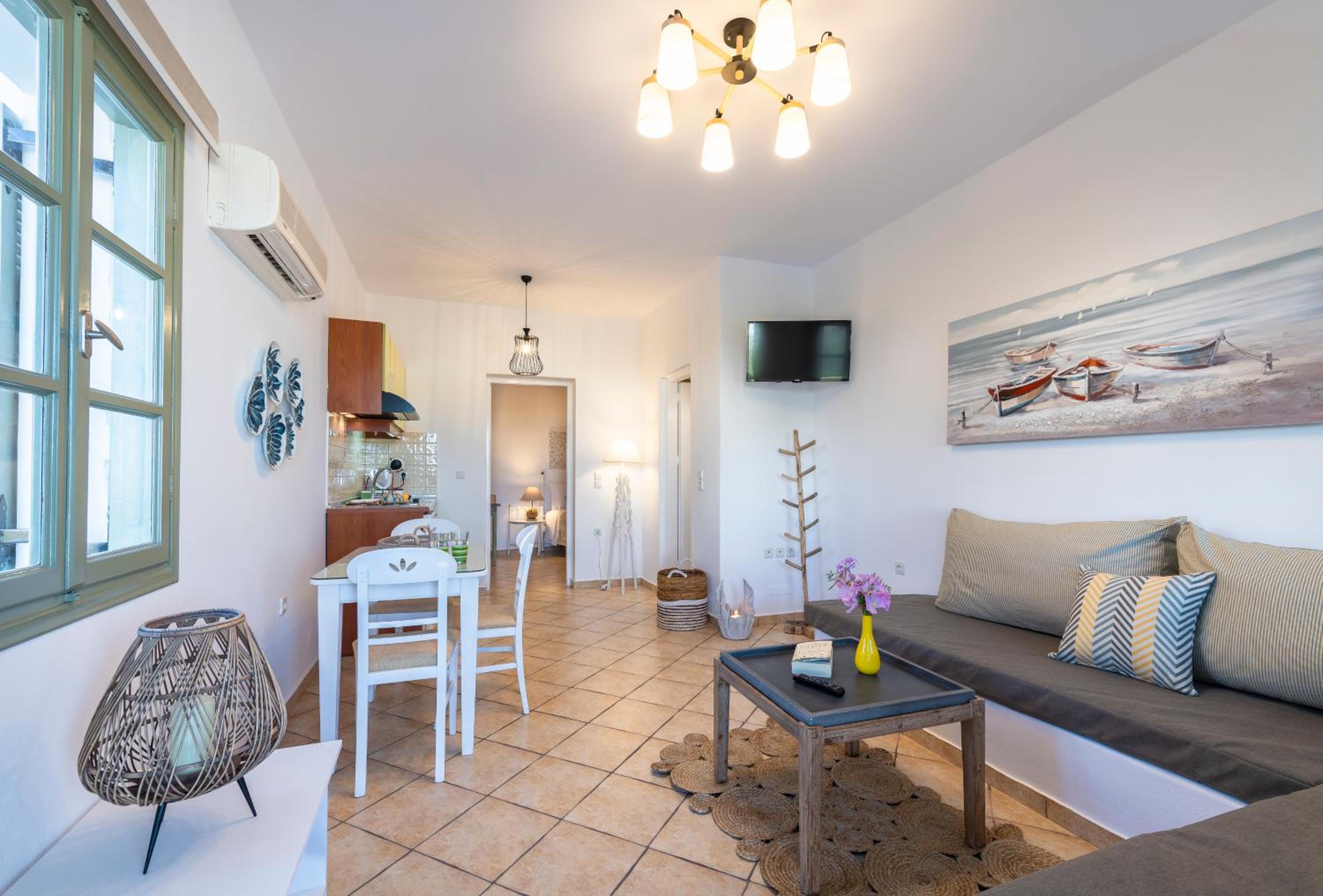 Mirabeli Apartments & Suites