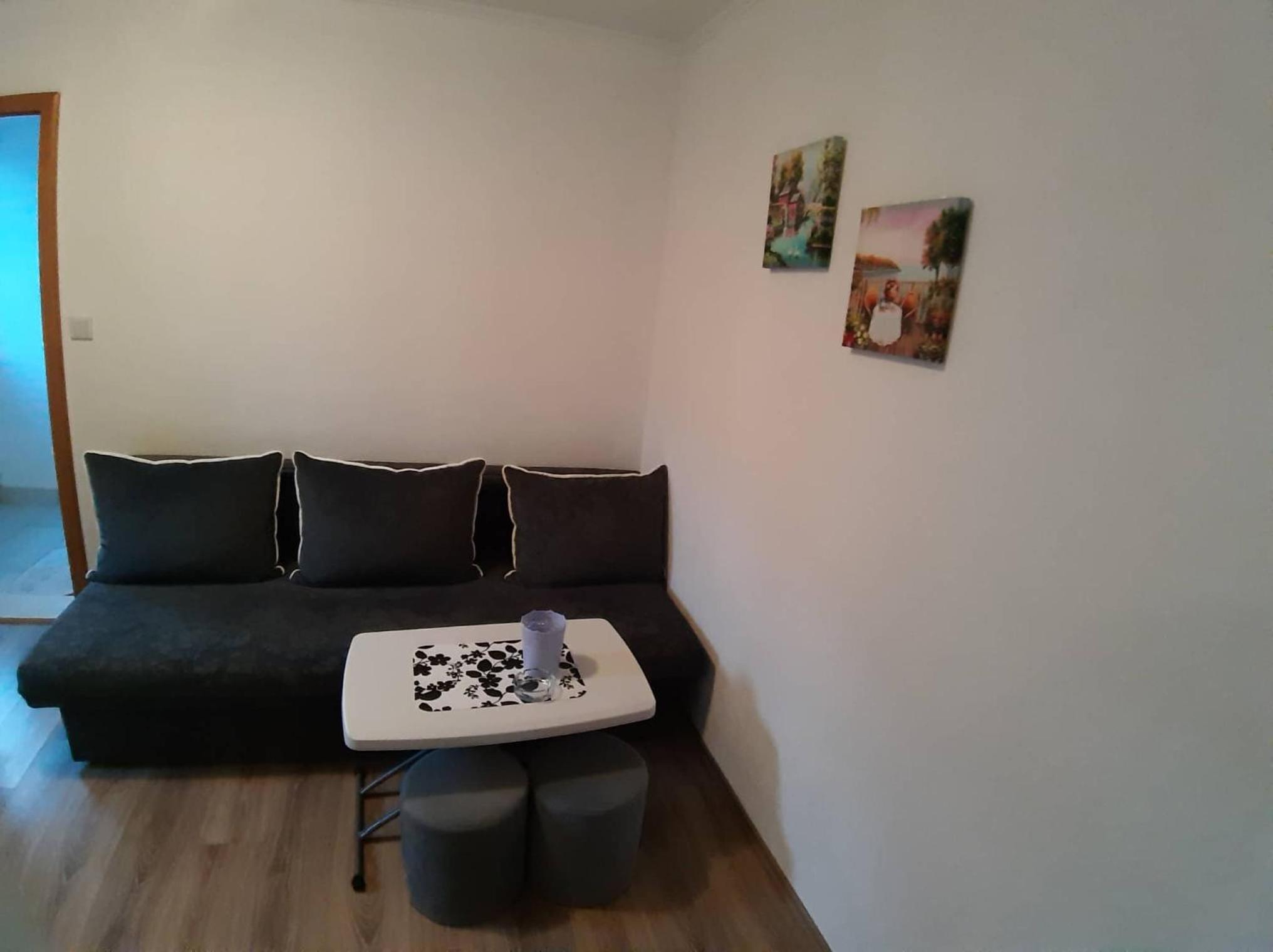 Photo 37