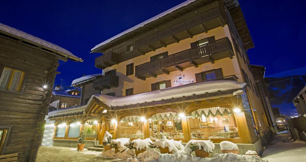 Hotel Albergo Alpenrose - Image 1