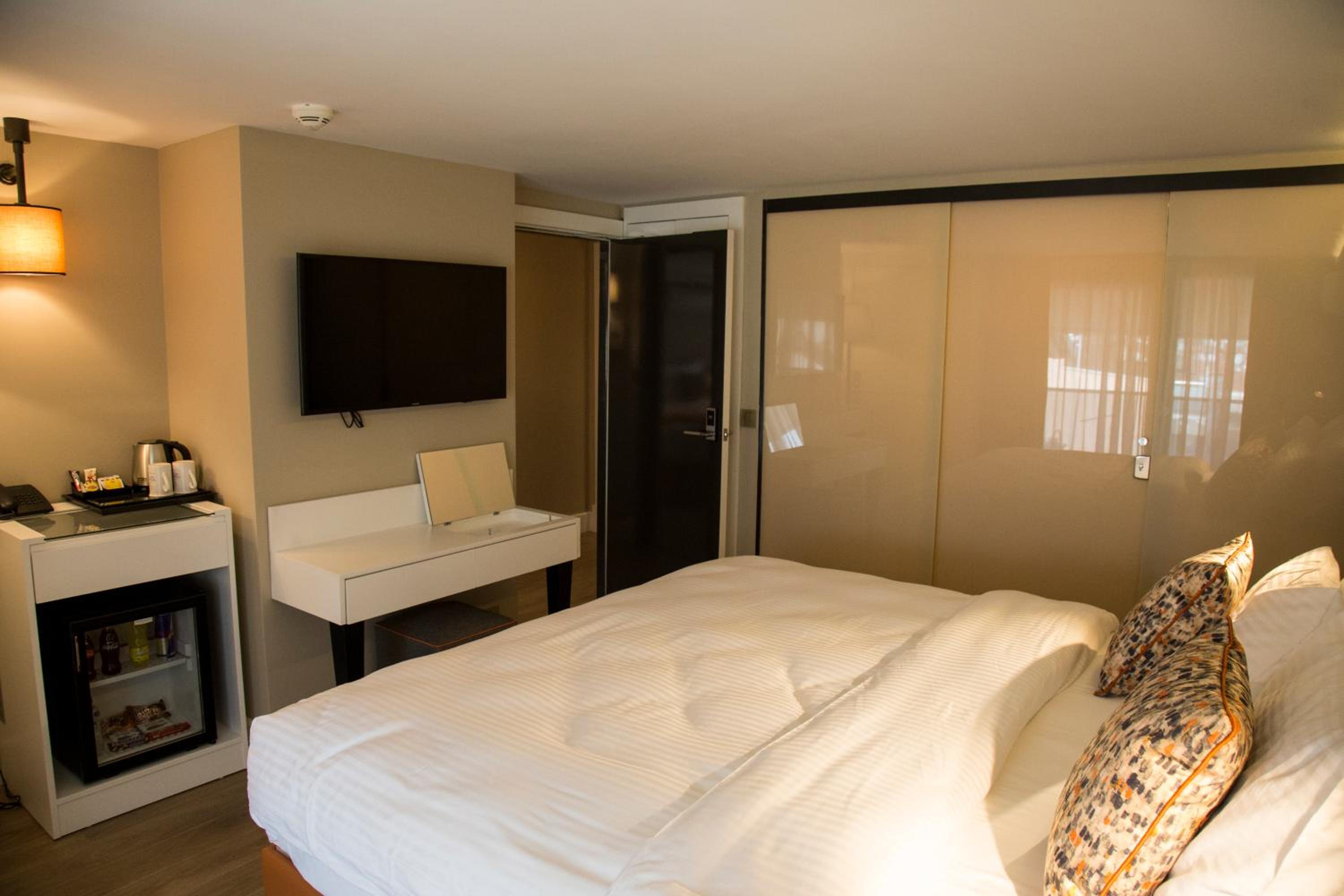 Sparkle Otel - Image 50
