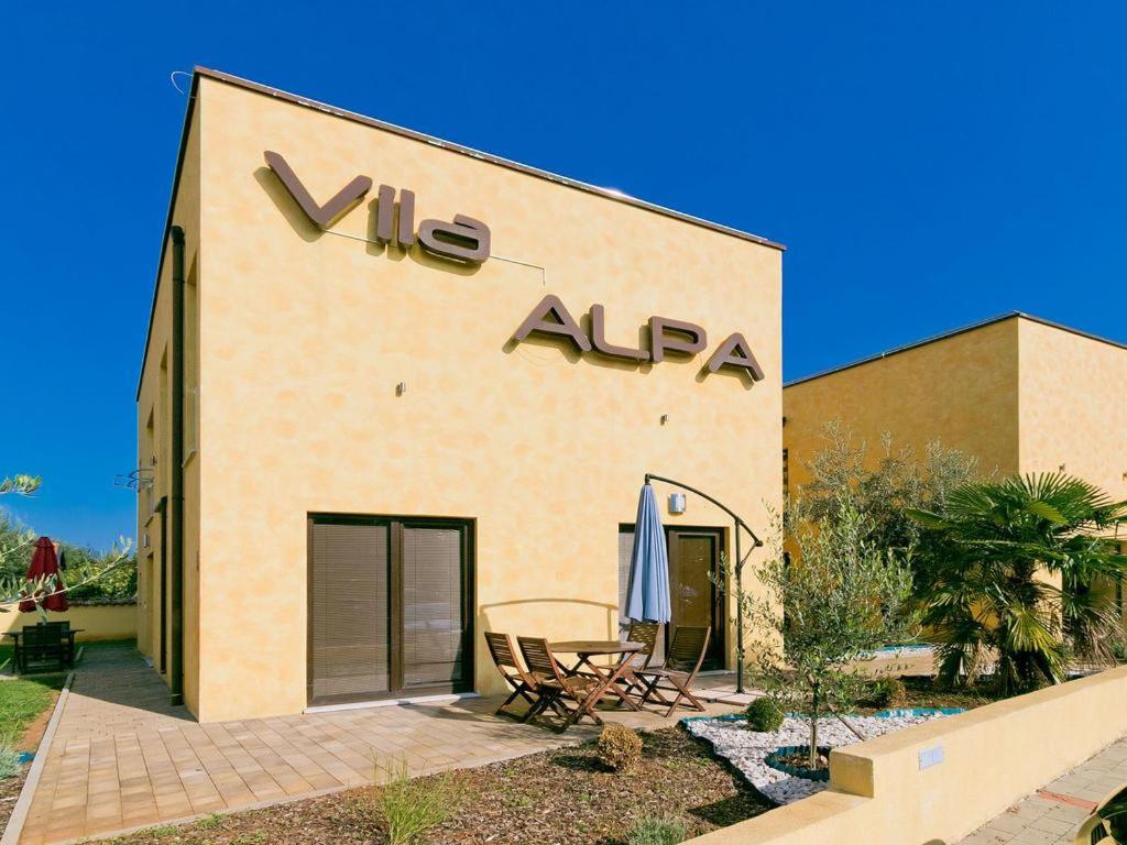 Villa Alpa view 3