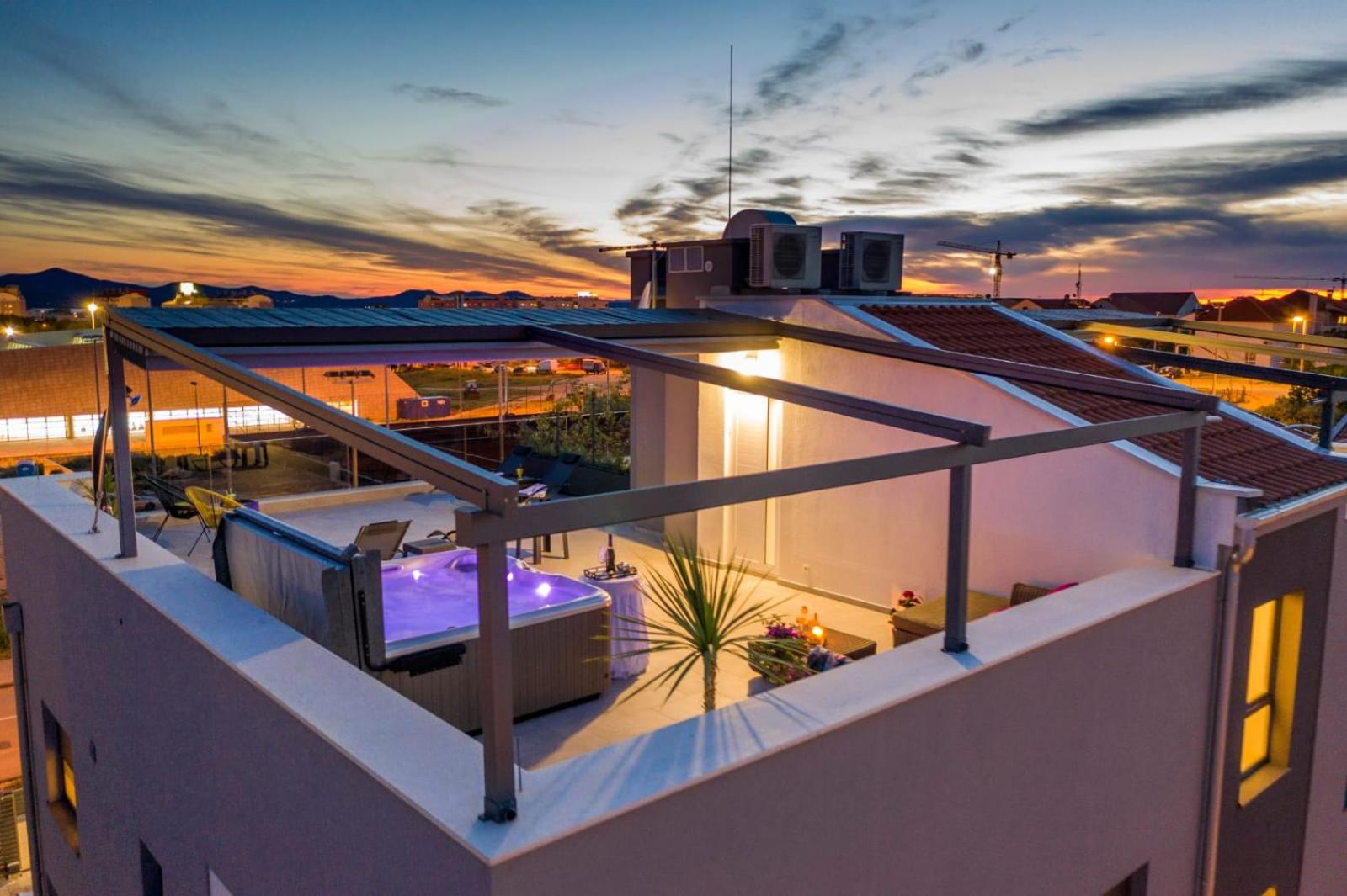 Luxury Majpruz Suites