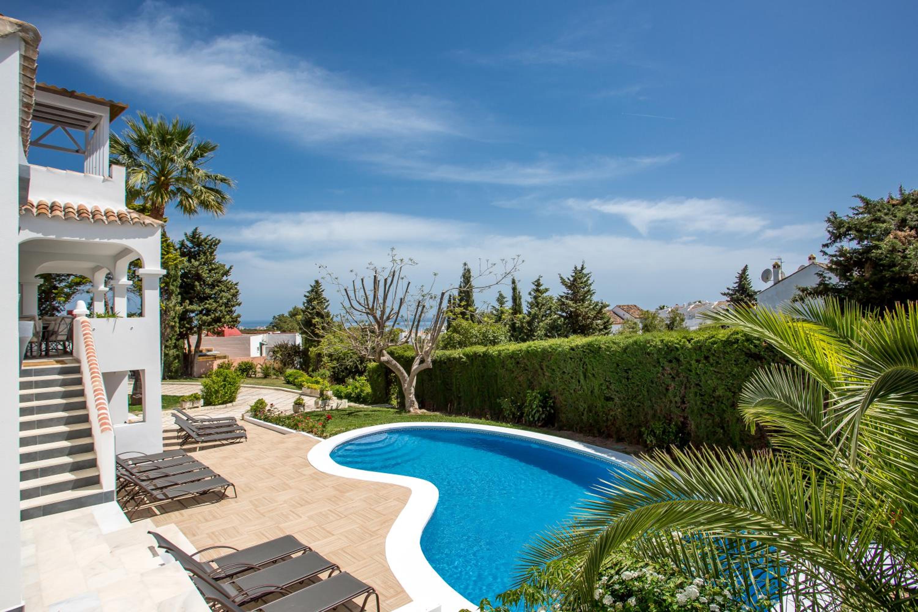 Luxury Villa Marbella with nice garden, Pool and Jacuzzi BY Varenso Holidays view 5