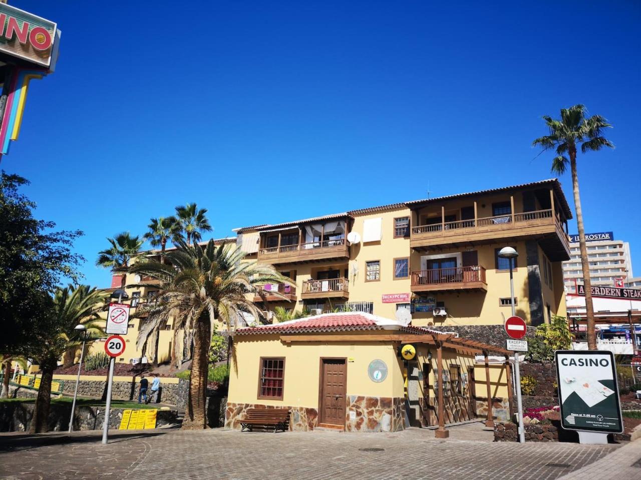 Canarian village house view 4