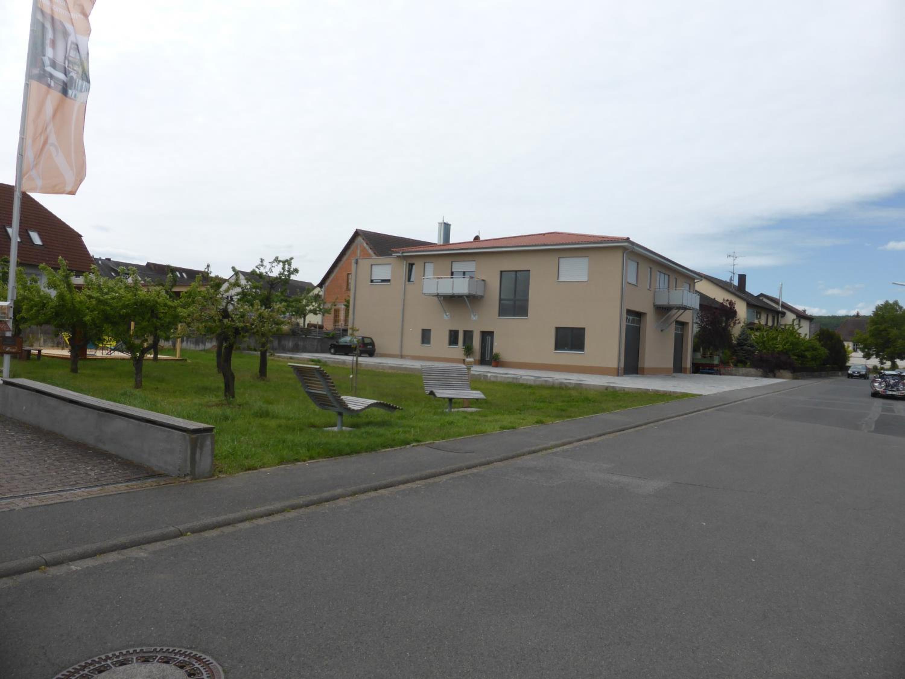 Photo 8