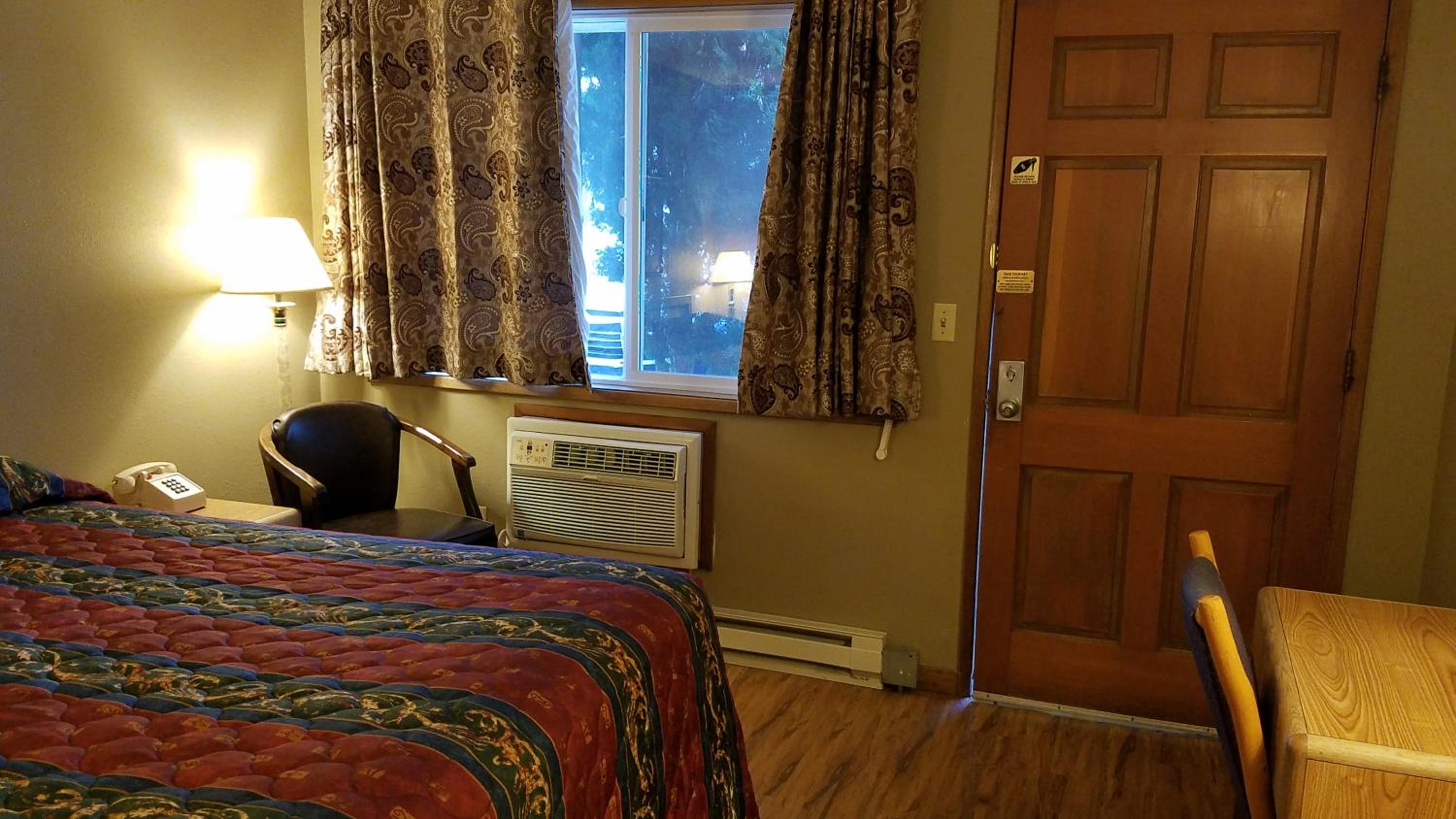 Royal Motor Inn