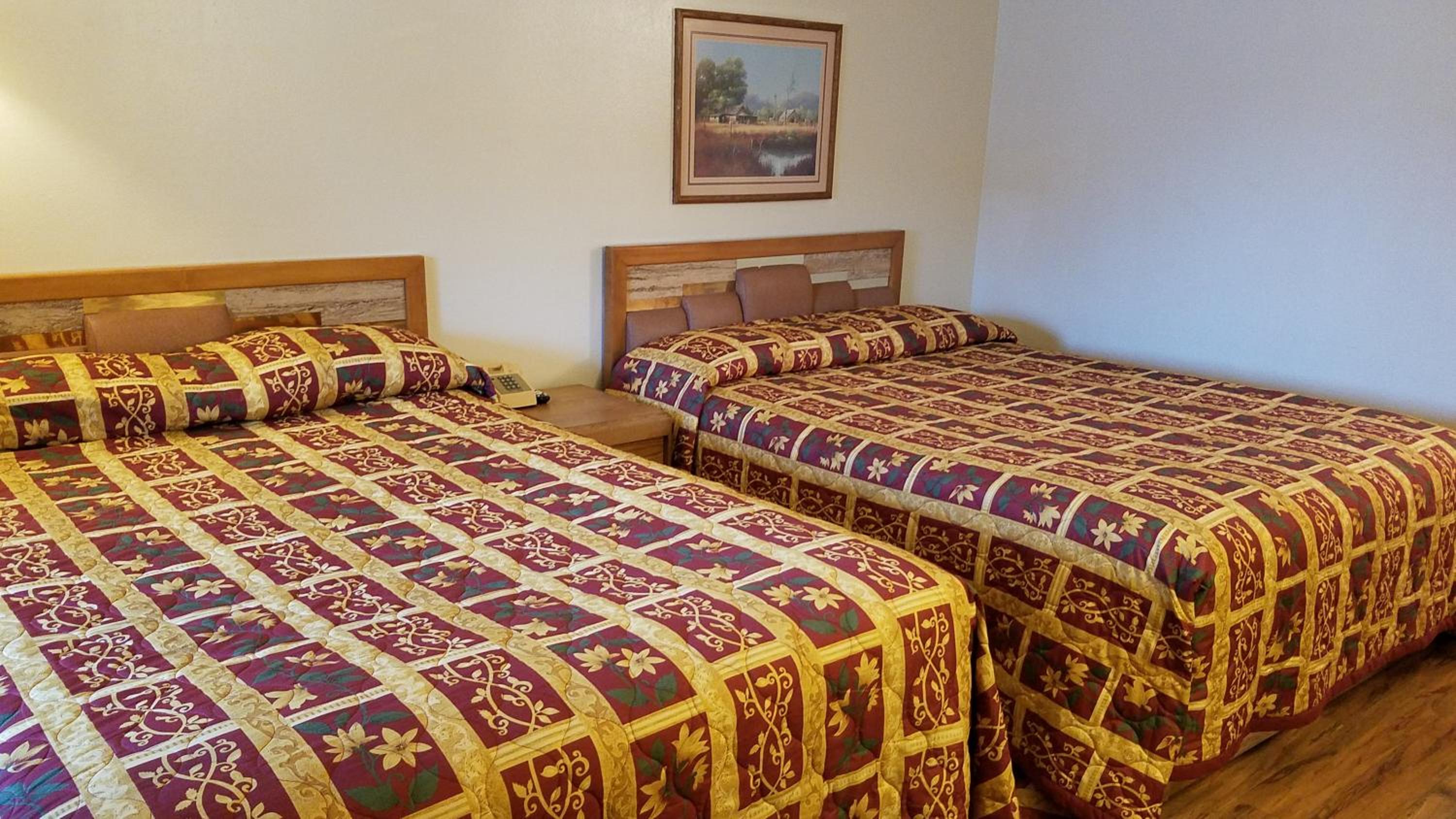 La Grande Vacations - Royal Motor Inn - Property Image 31