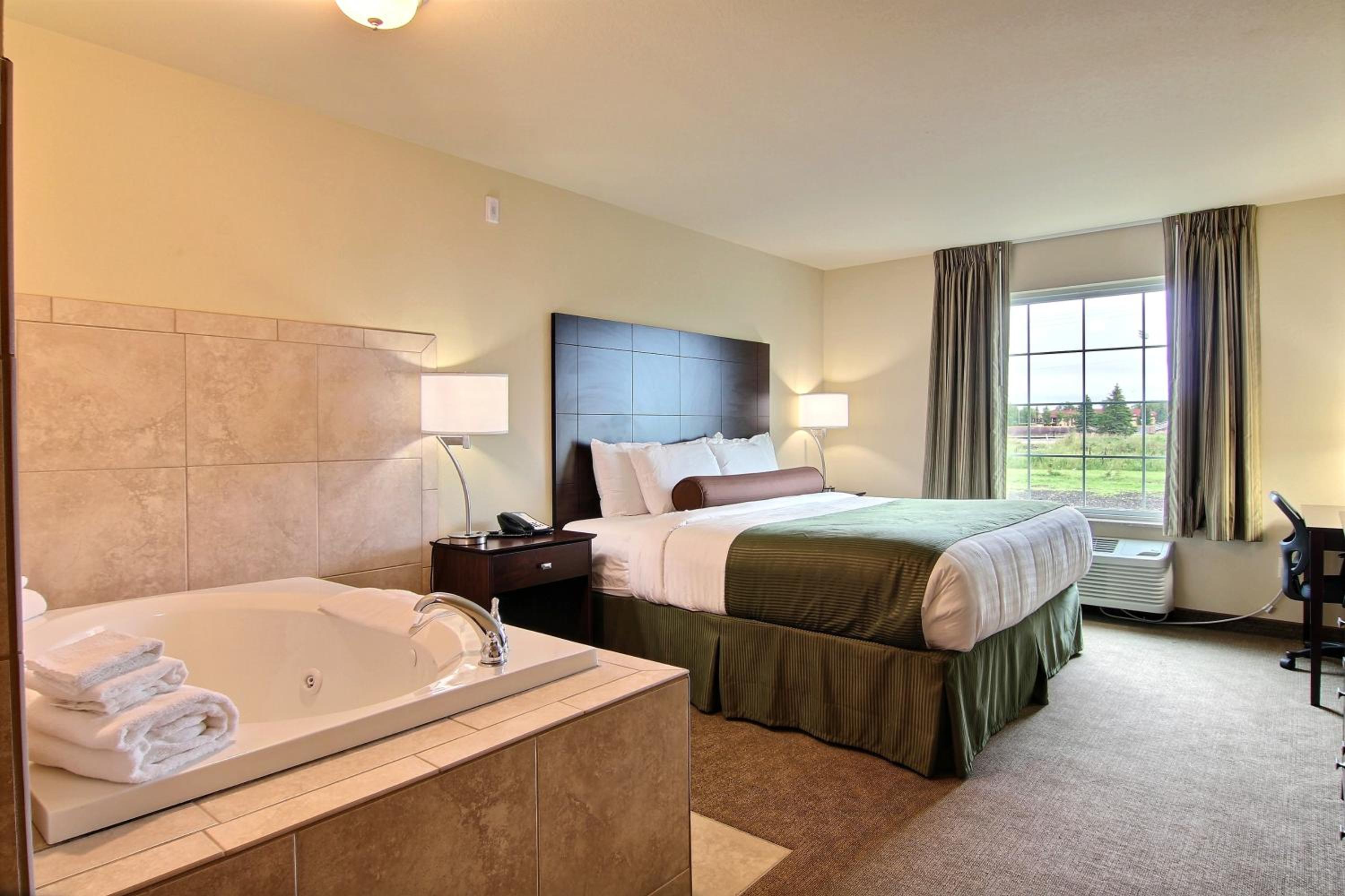 AmeriVu inn and Suites - Crookston