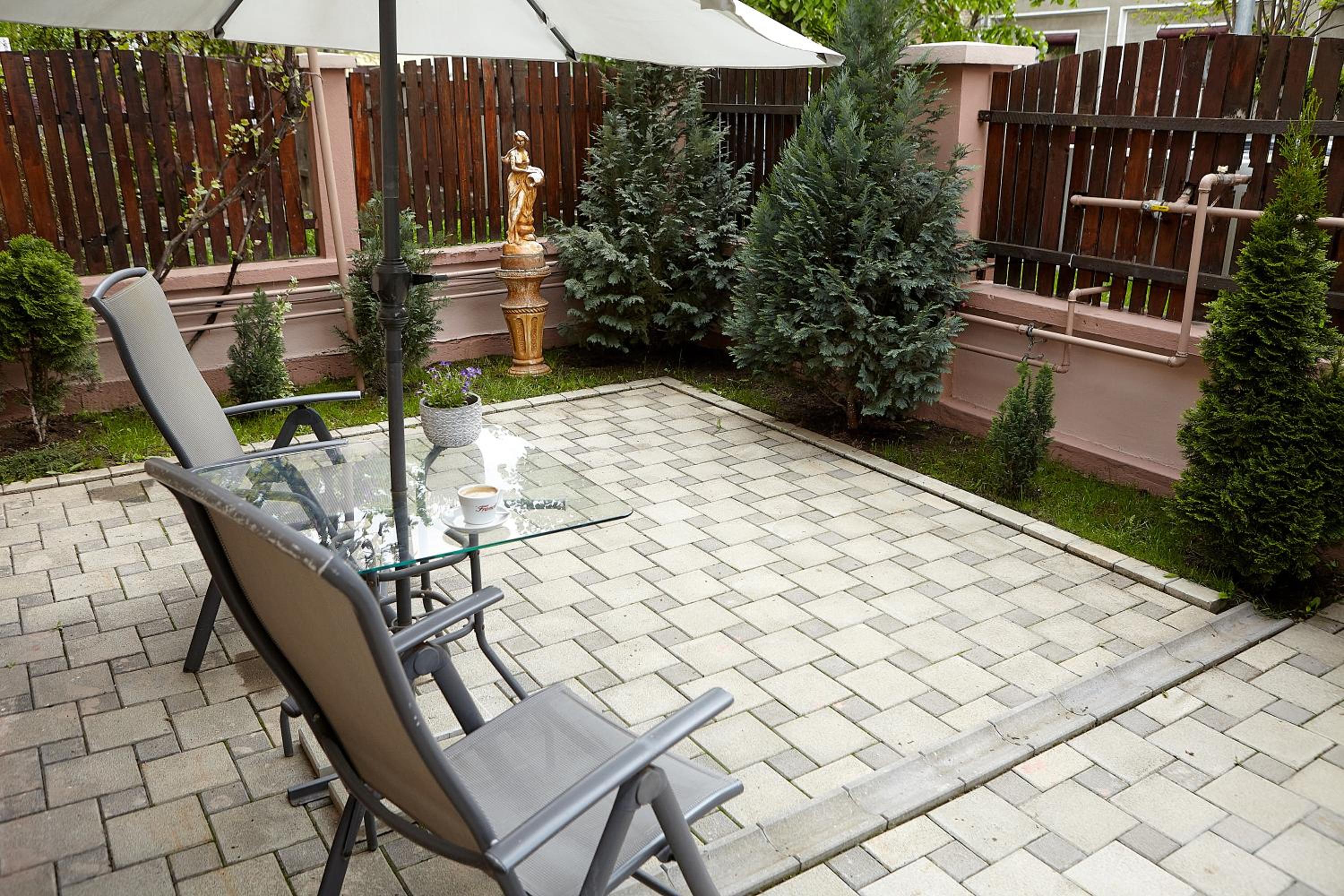 Apartament Rozelor view 3