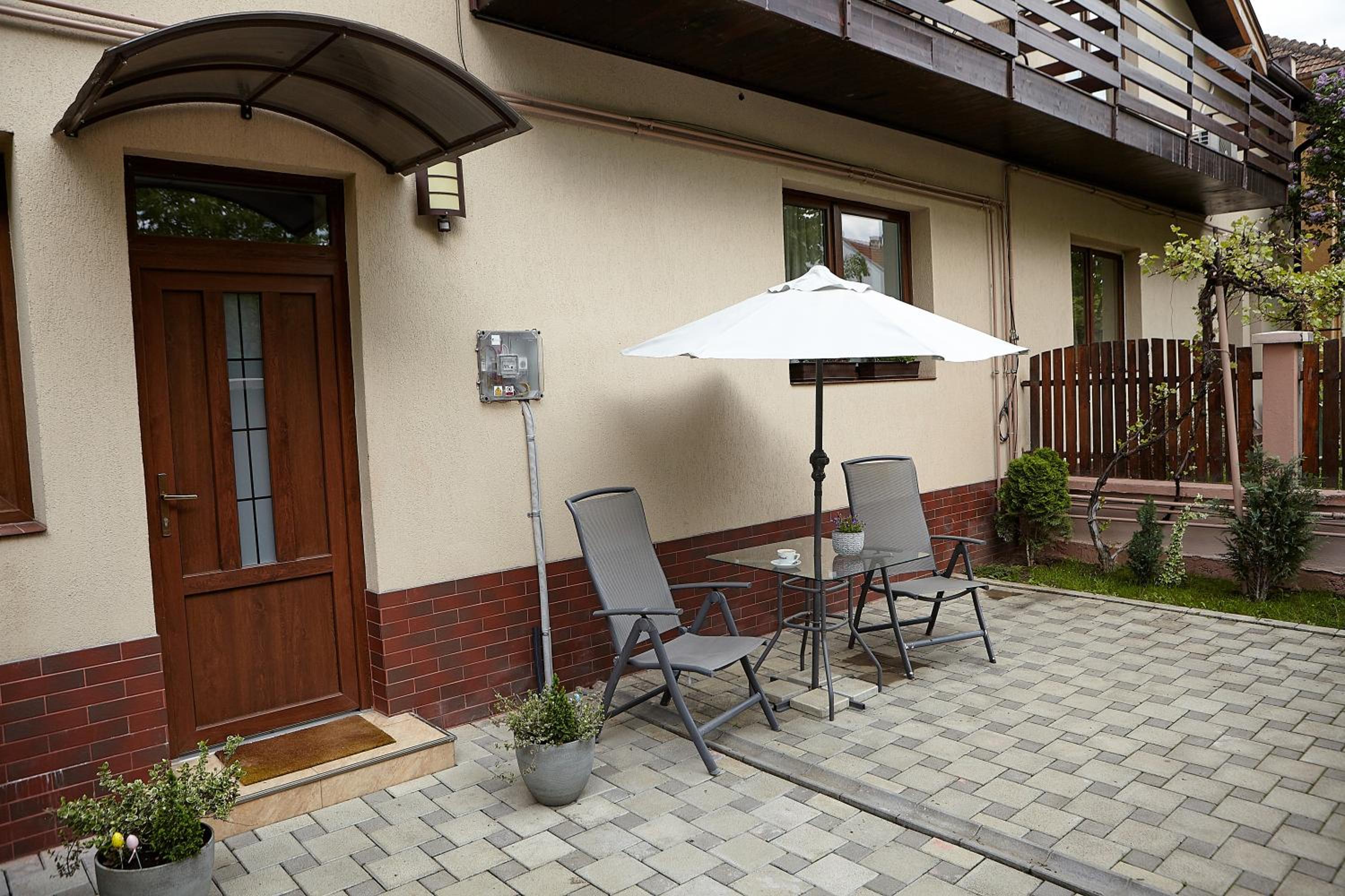 Apartament Rozelor view 4