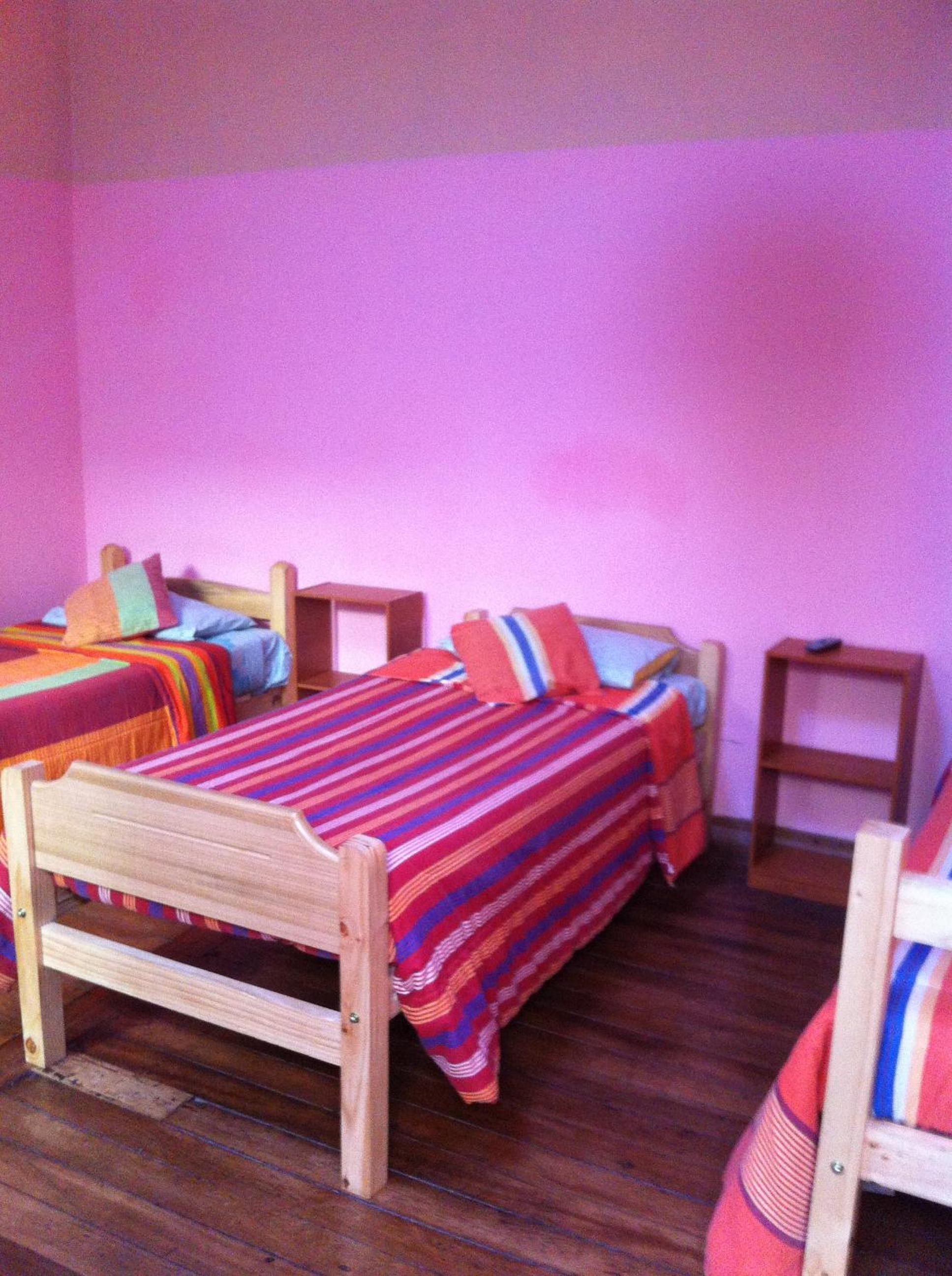 Hostal Tricontinental