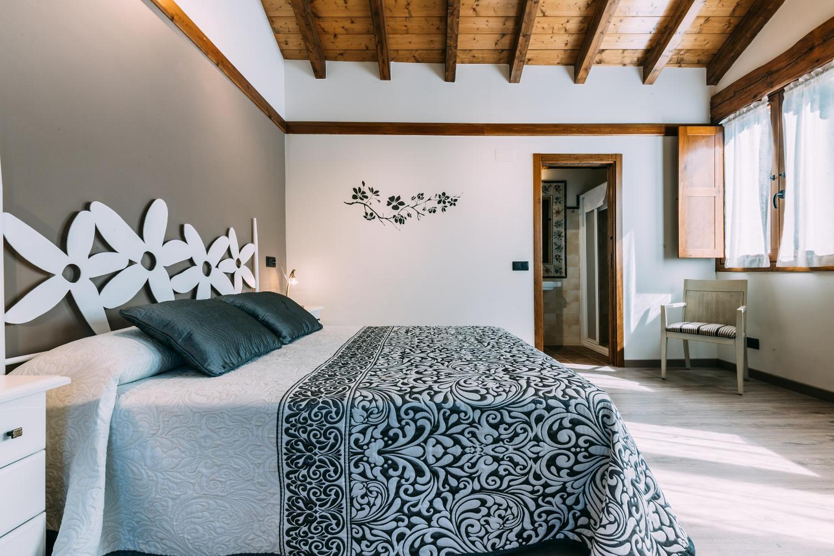 Casa Rural Monte Perdido view 3