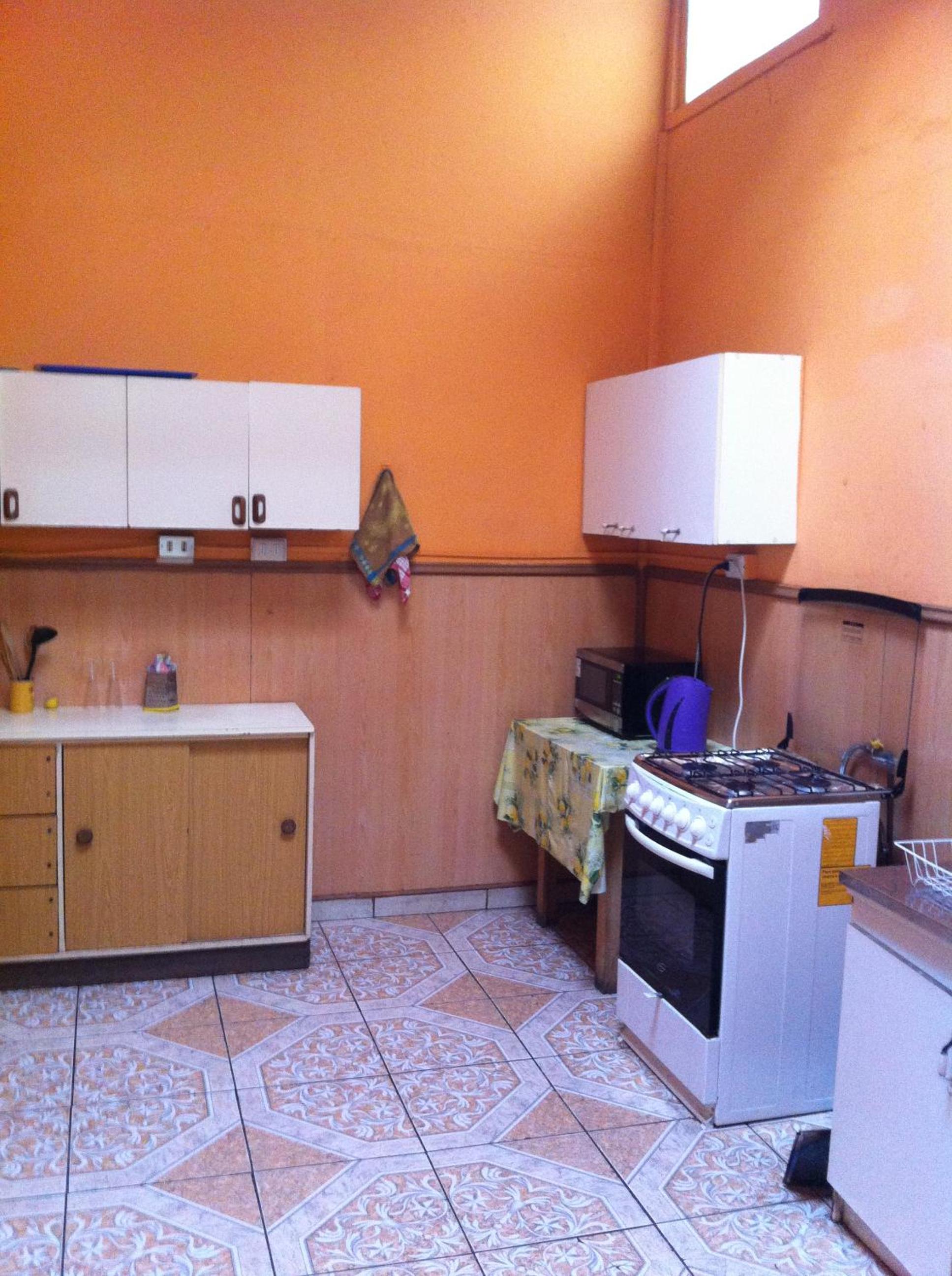 Hostal Tricontinental