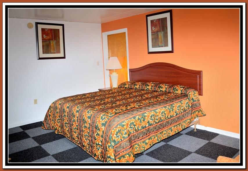 The Cardinal Inn