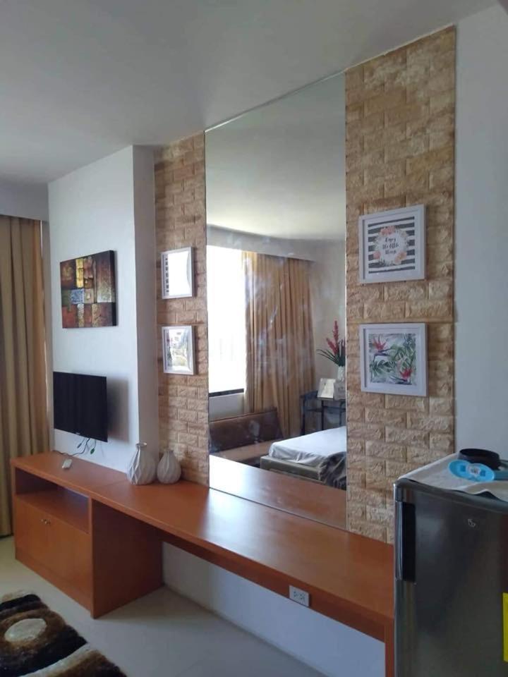 Archbishop Reyes Avenue Avenir Condominium view 2