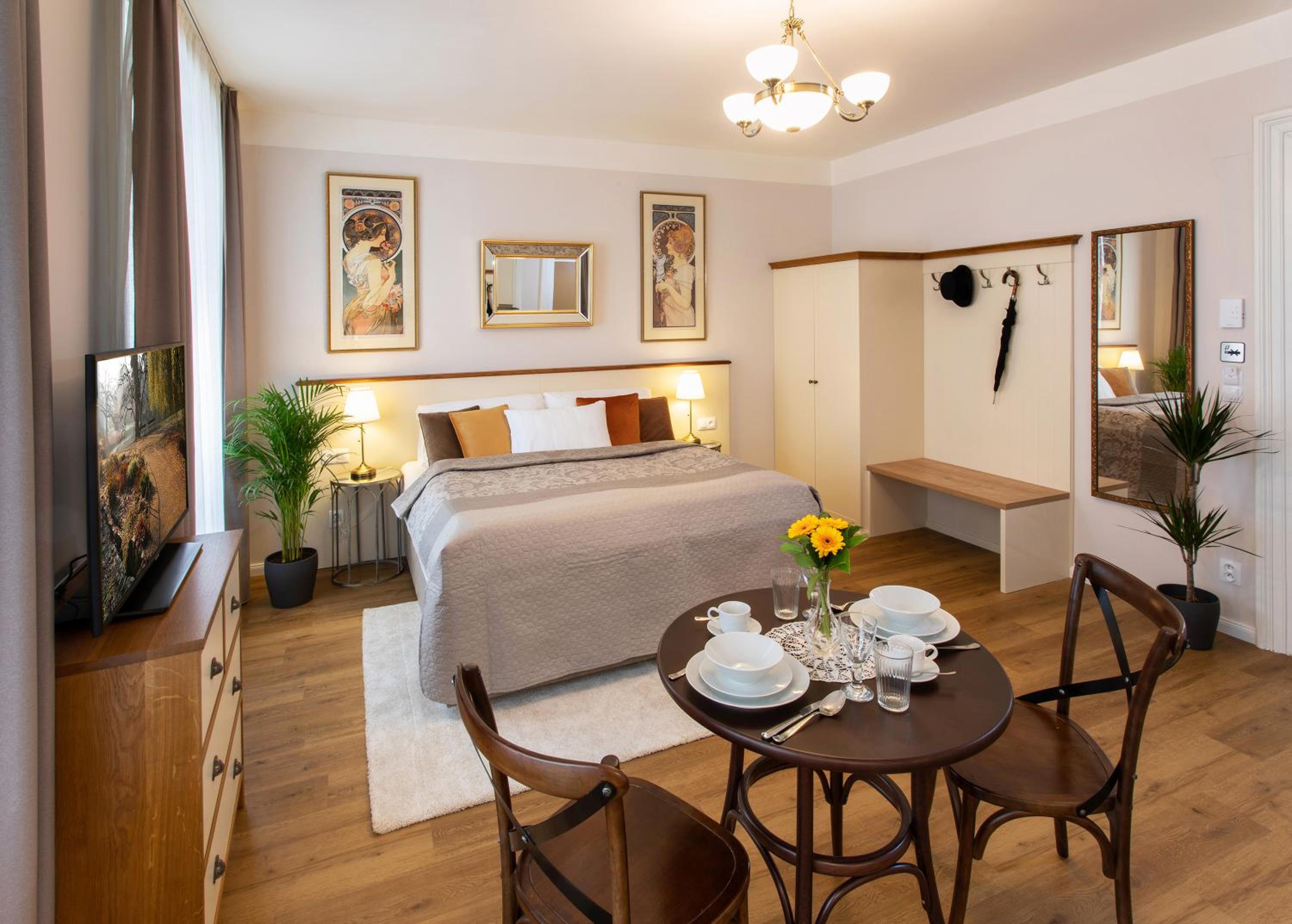 hotel room