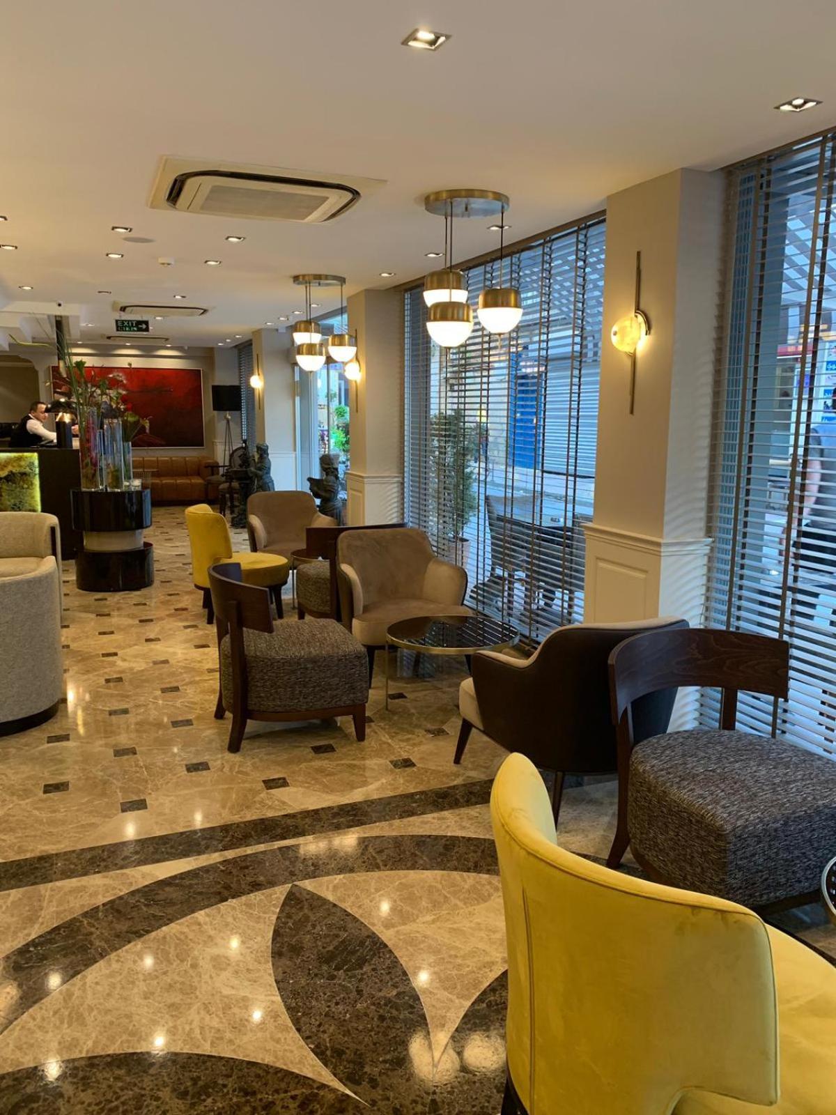 hotel reception
