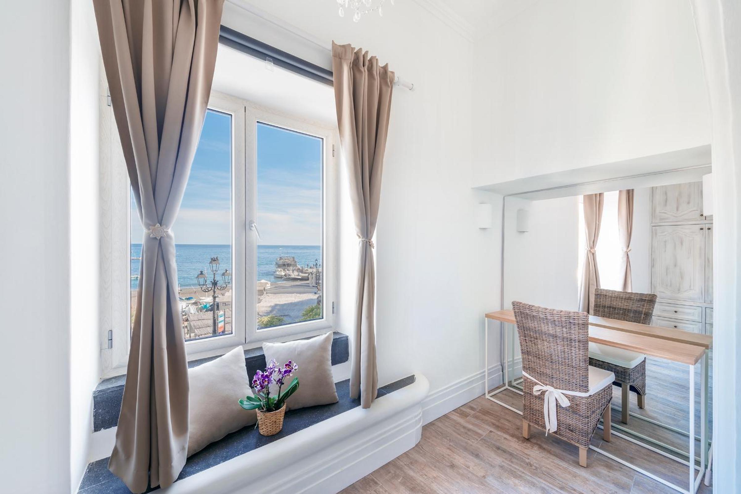 Villa Dani en Positano — hotel room