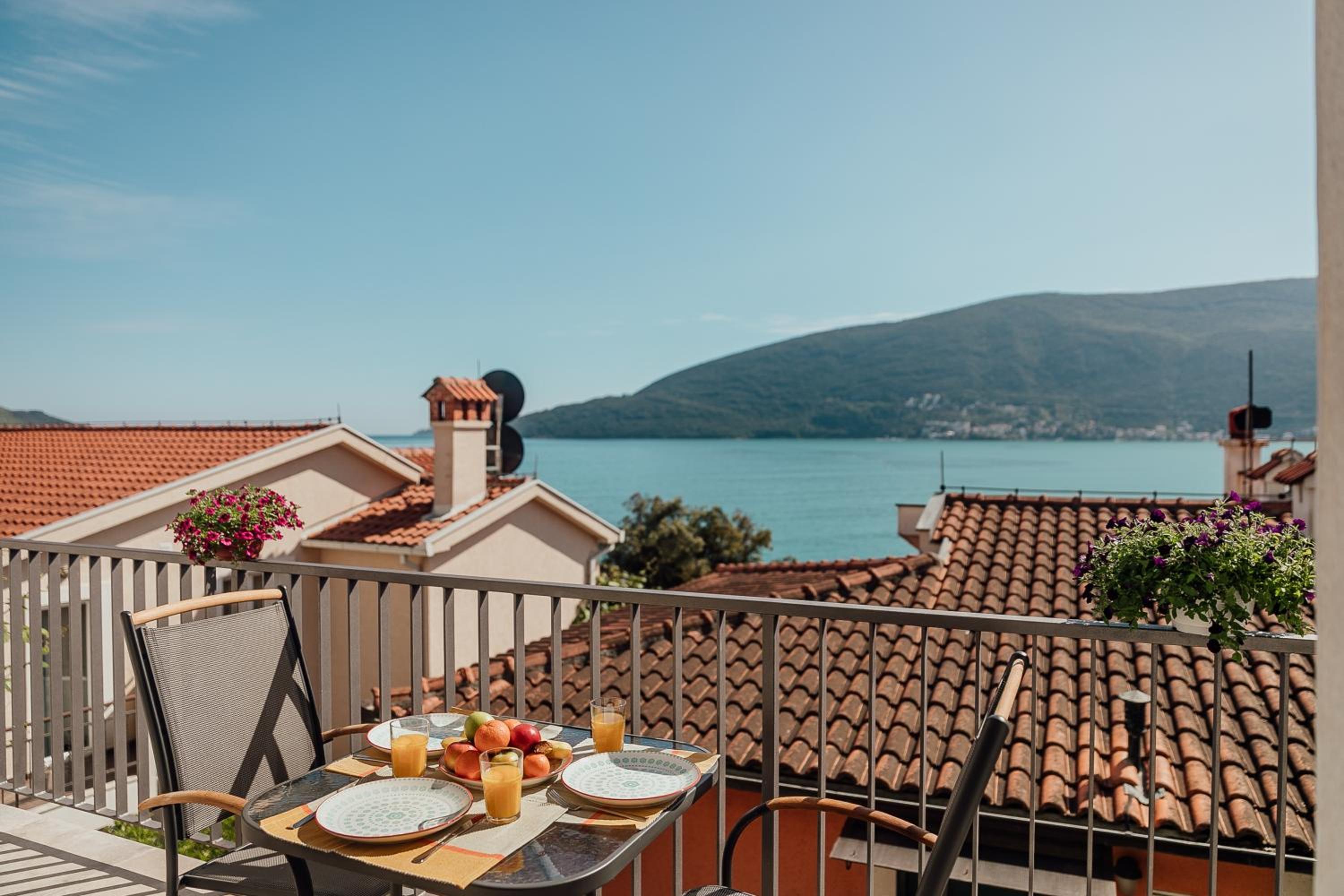 Boka Apartment 5