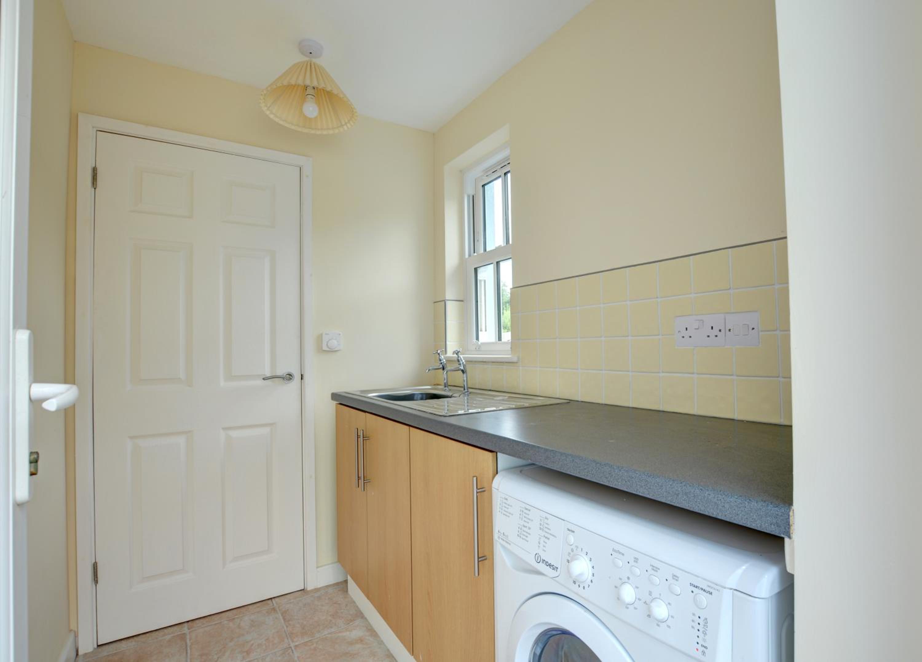 5 Bed in Amroth oc-pw9067