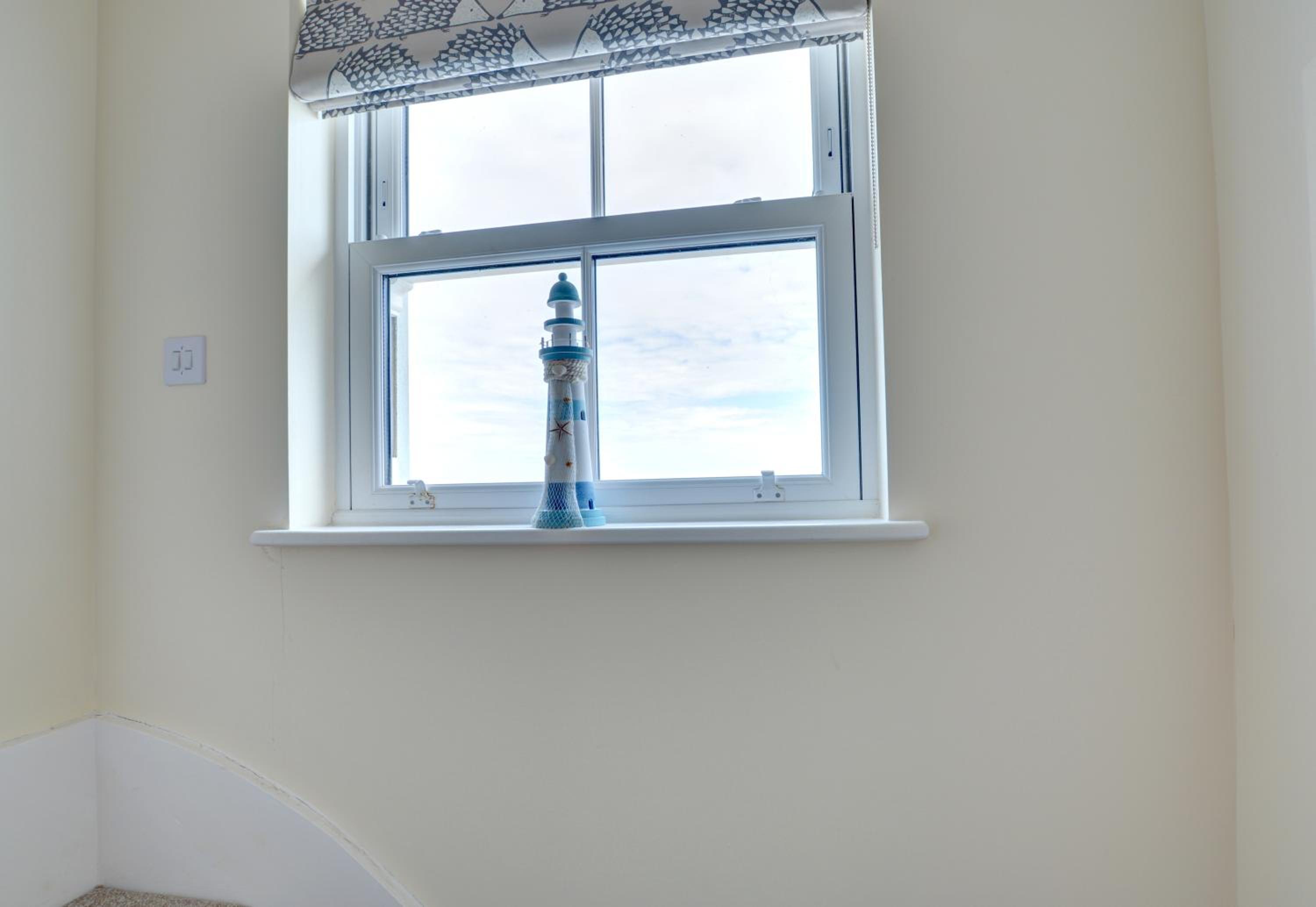 5 Bed in Amroth oc-pw9067