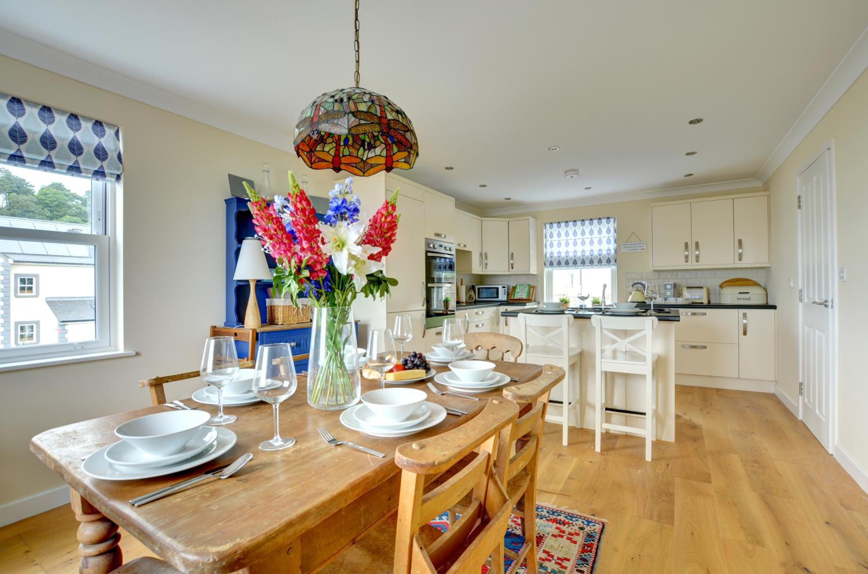 5 Bed in Amroth oc-pw9067