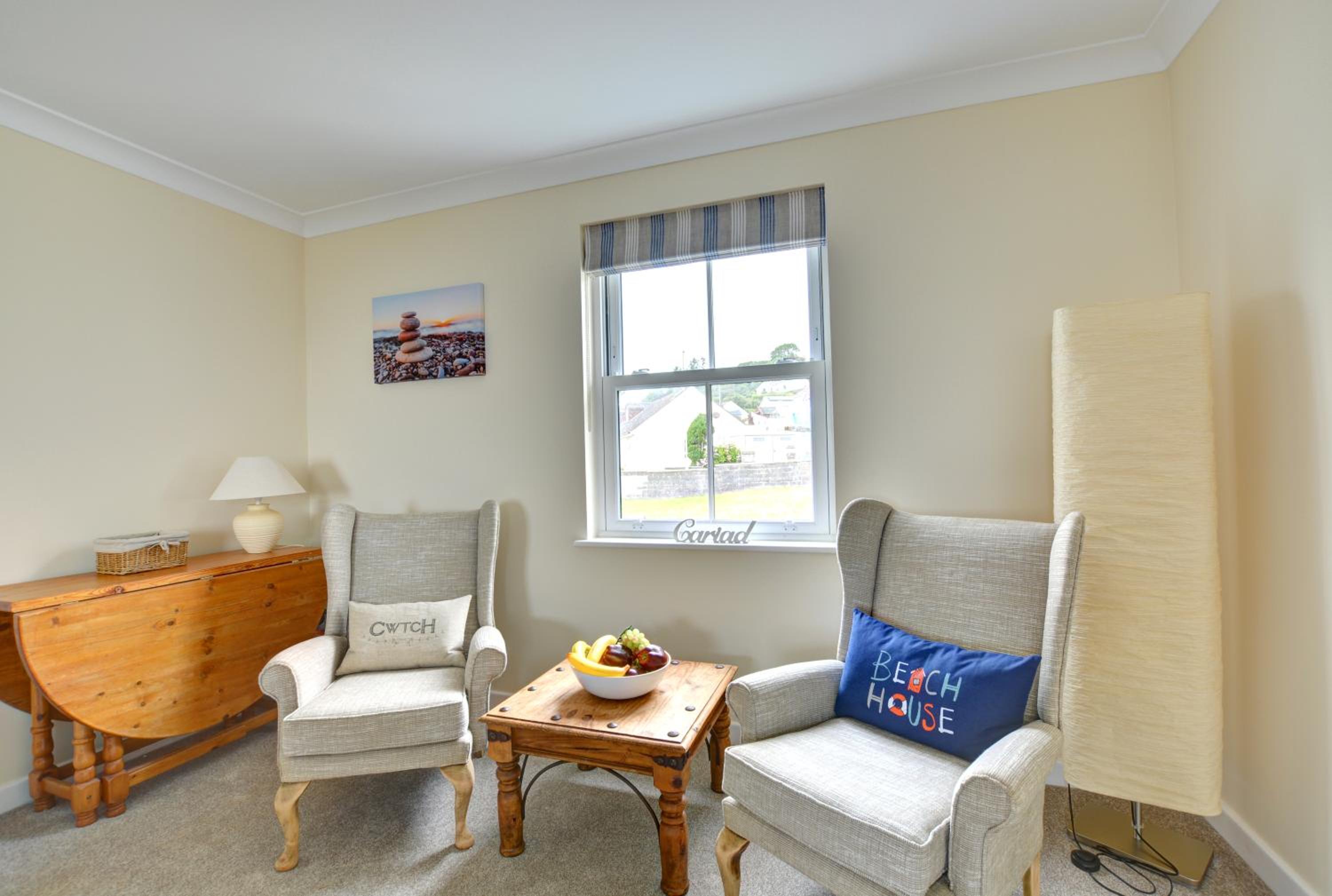 5 Bed in Amroth oc-pw9067