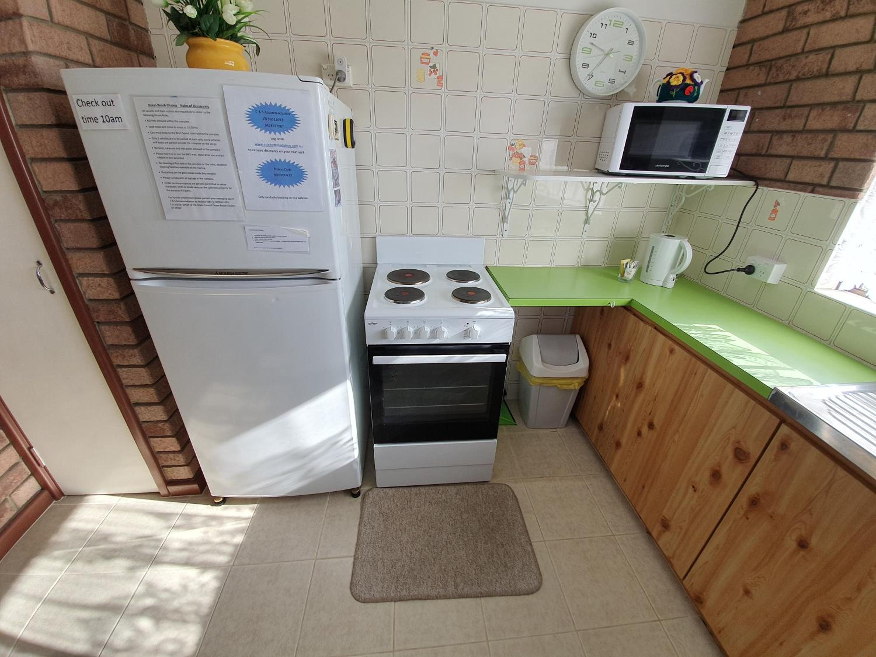 Unit 16, 2 Casuarina Crescent, Jurien Bay WA, Australia view 4