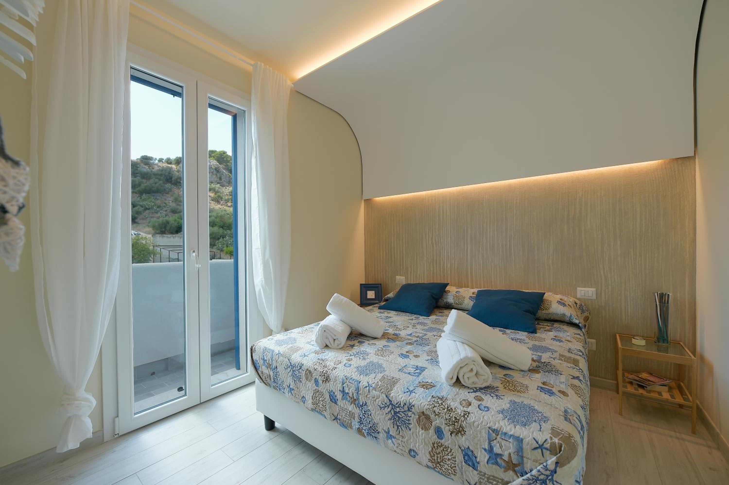 Isule Apartment & Terrace