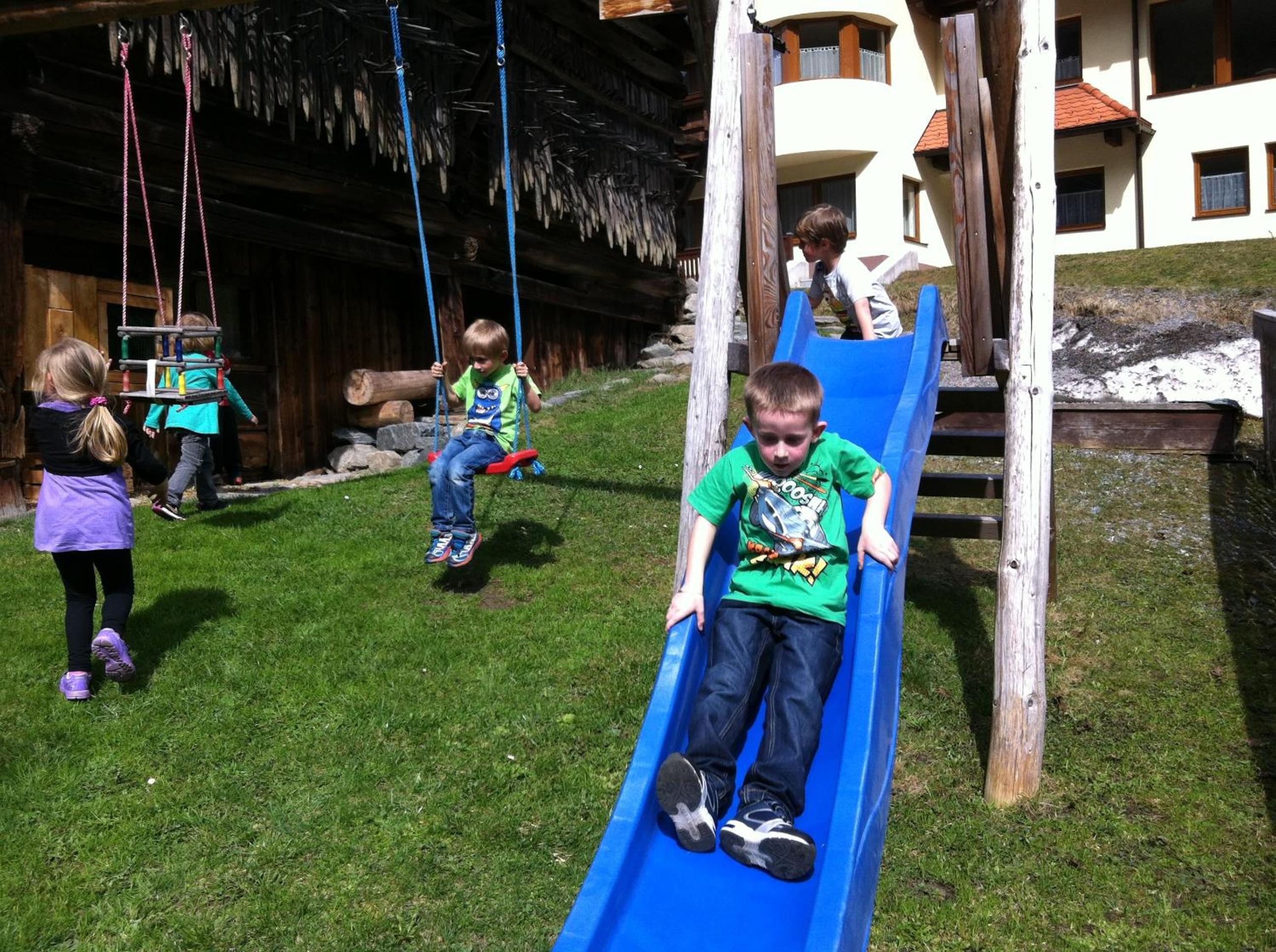 Photo 43