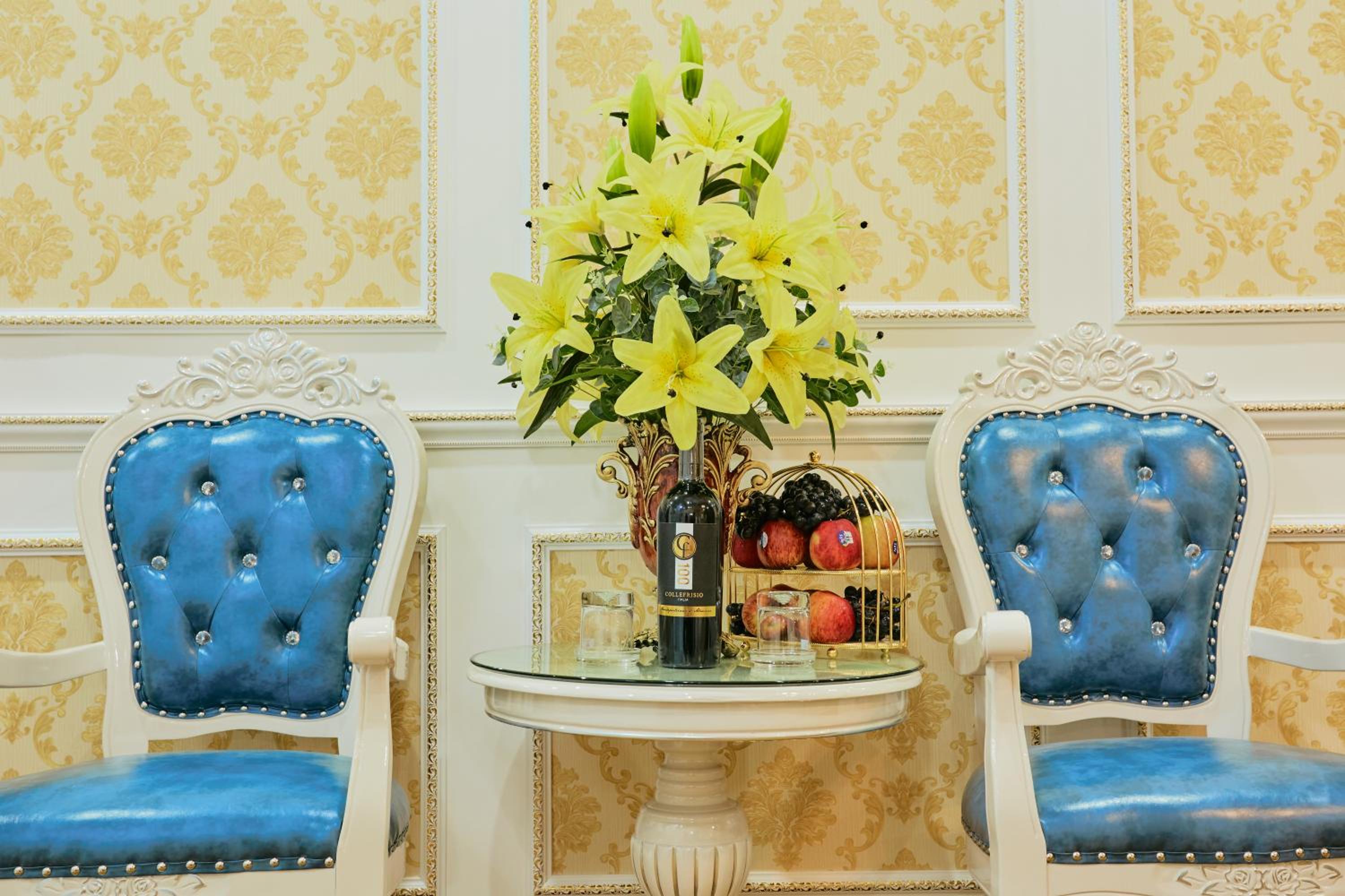 King's Hotel Mỹ Đình