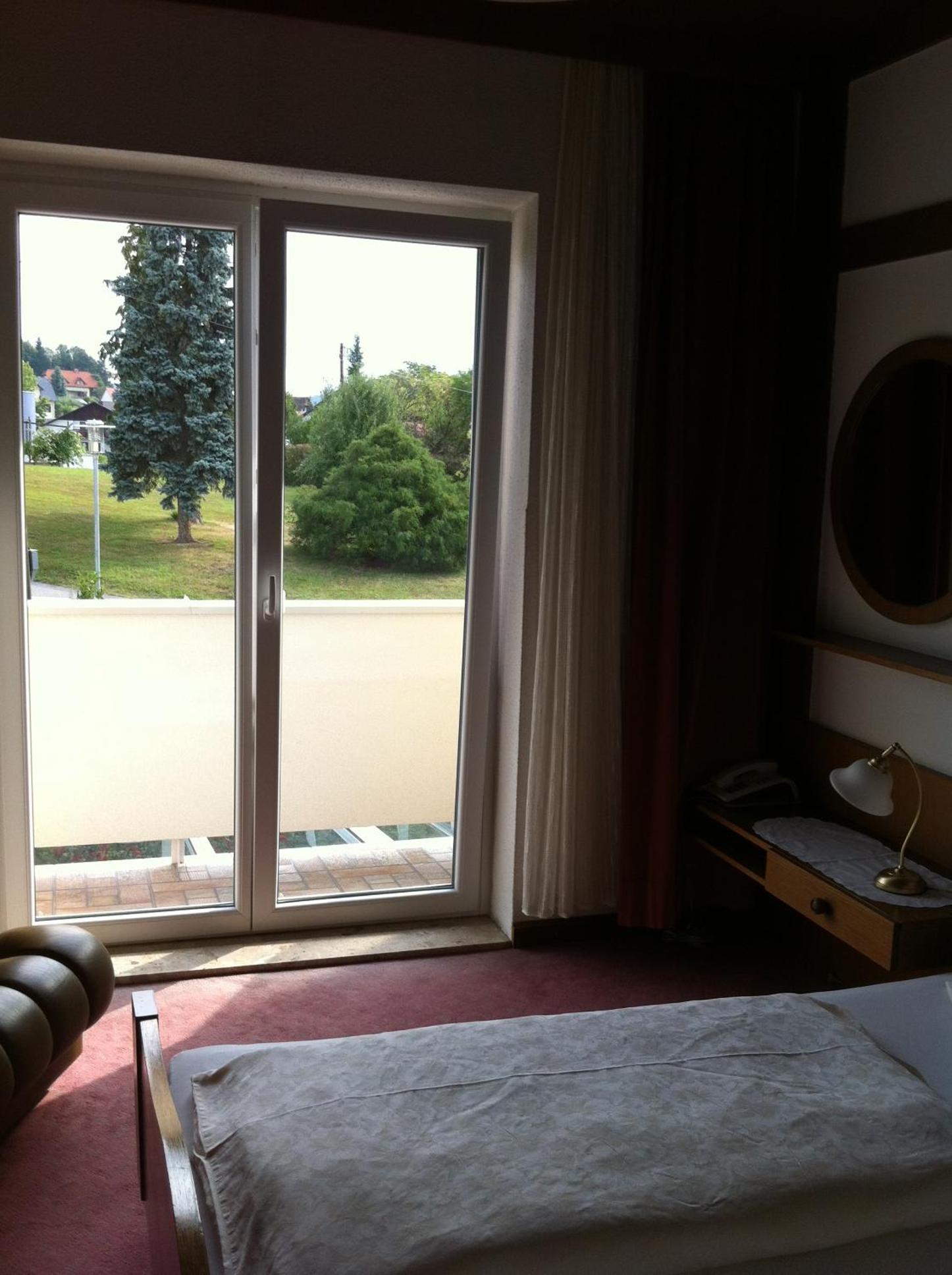 Photo 26