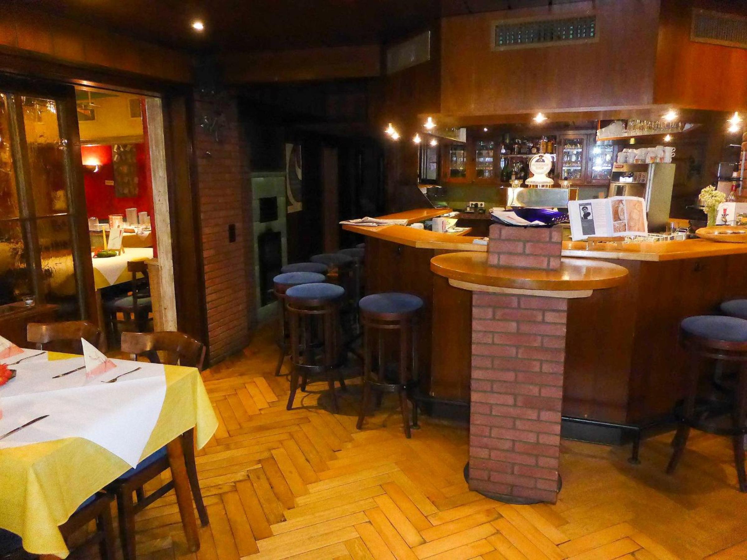 Gasthaus Storchen Hellas - Property Image 10