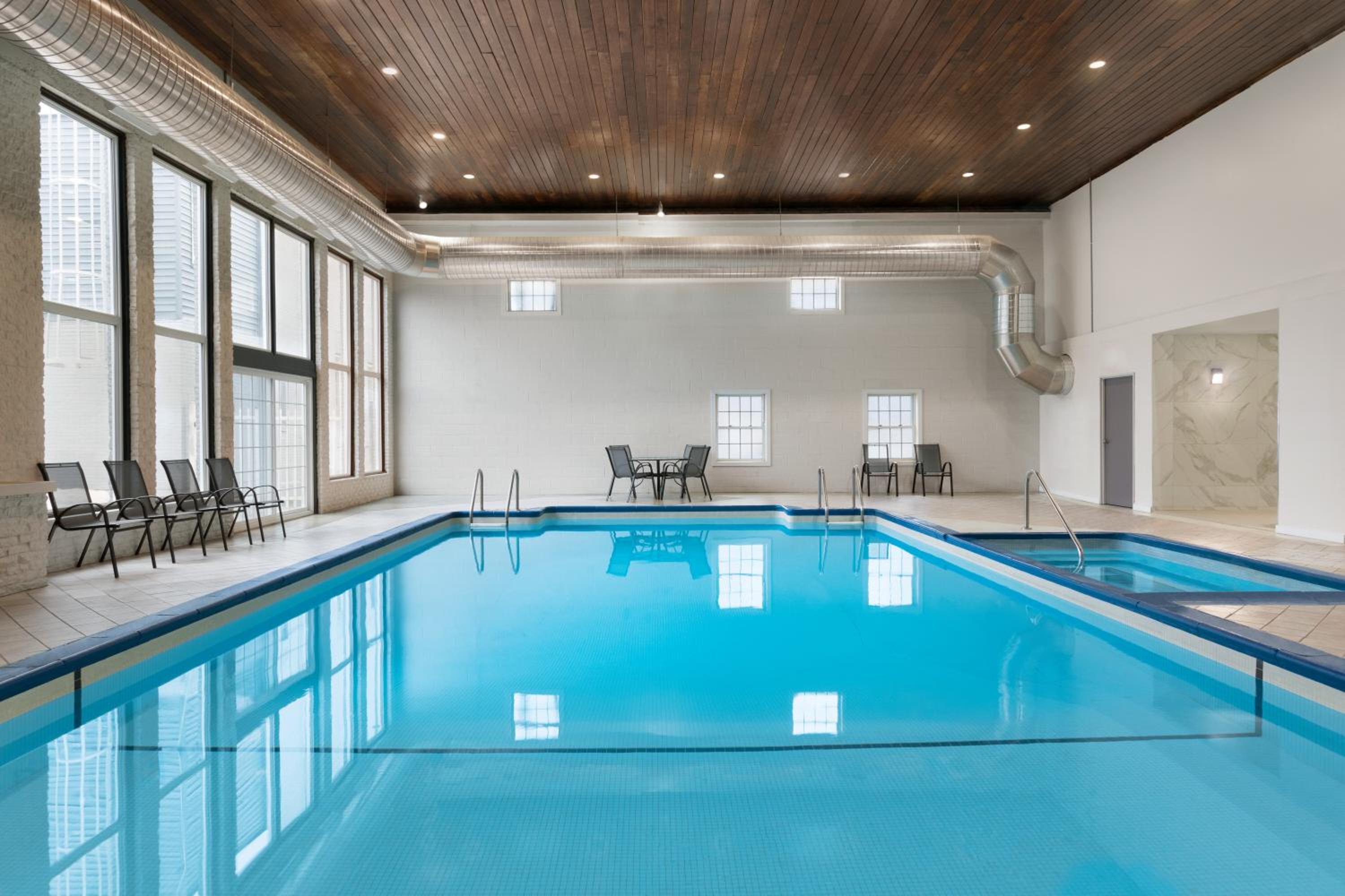 Saint John Vacations - Days Inn by Wyndham Saint John - Property Image 1