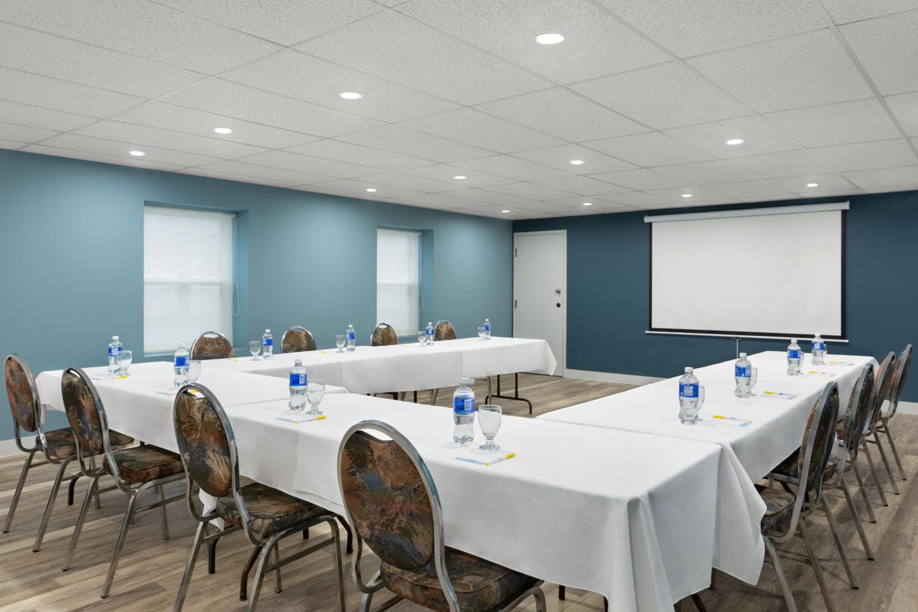 Saint John Vacations - Days Inn by Wyndham Saint John - Property Image 9