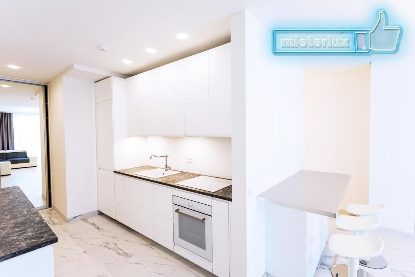 Mieterlux White