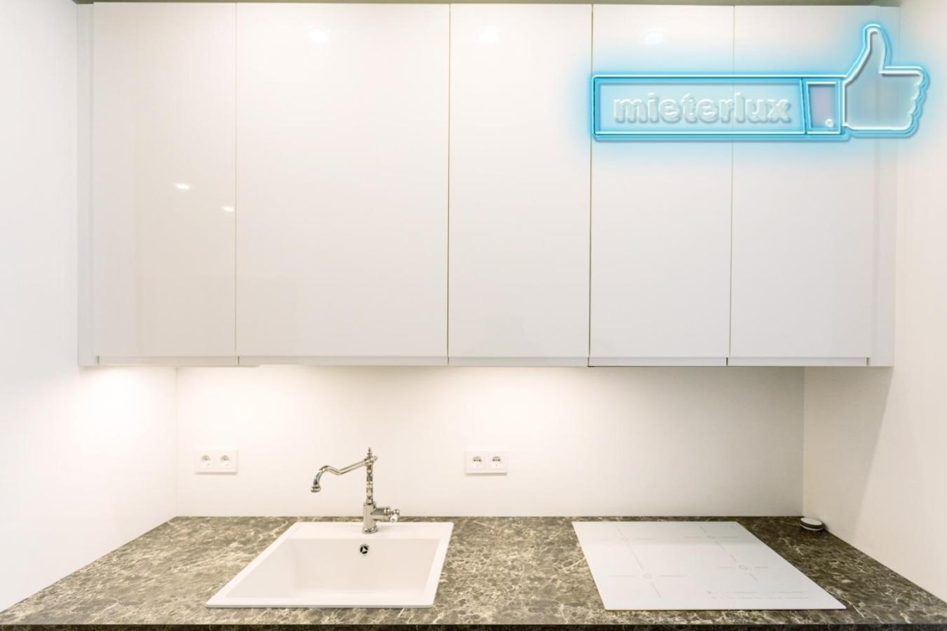 Mieterlux White