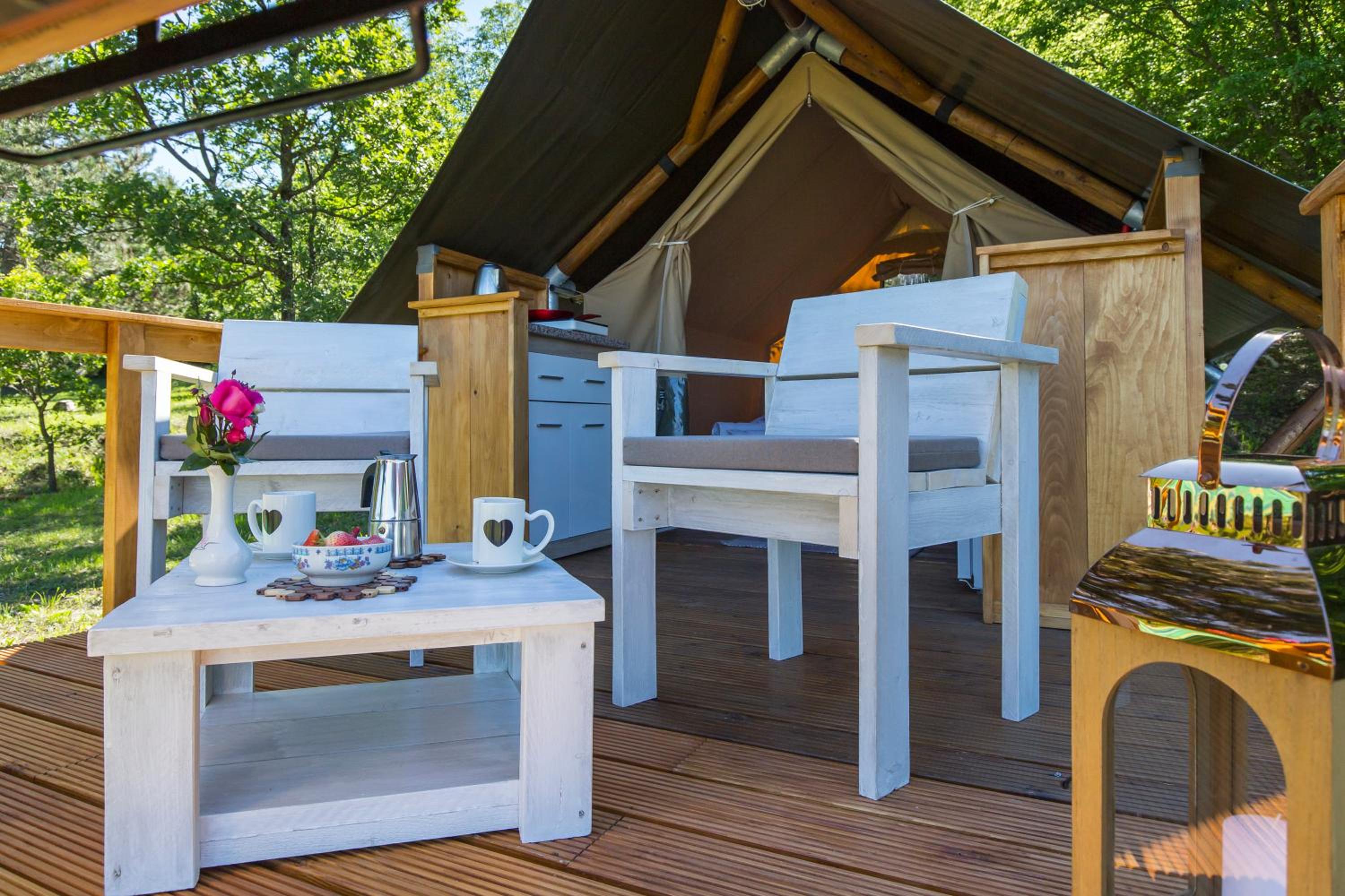 Kamp Romantik - glamping view 4