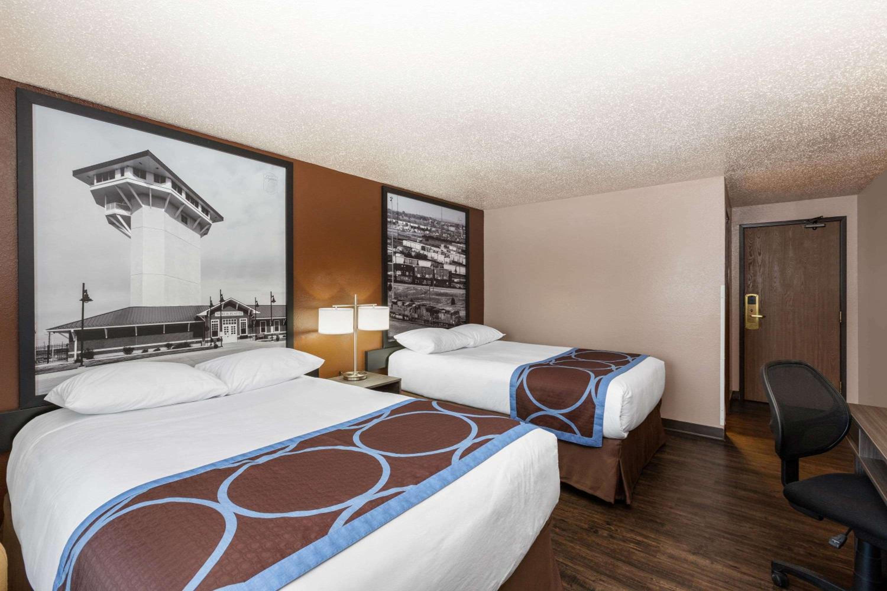 Super 8 by Wyndham North Platte view 5