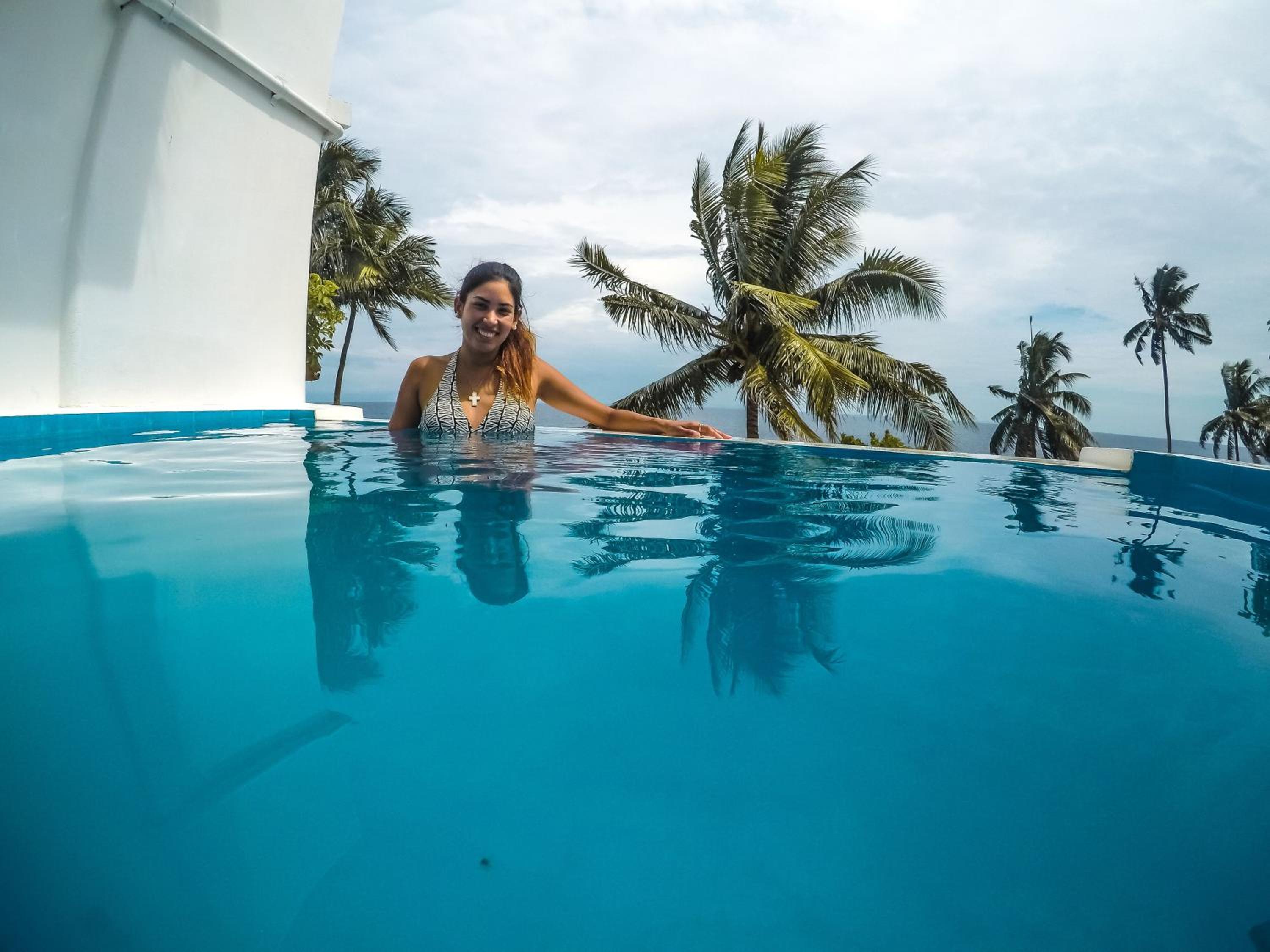 Bintana Sa Paraiso