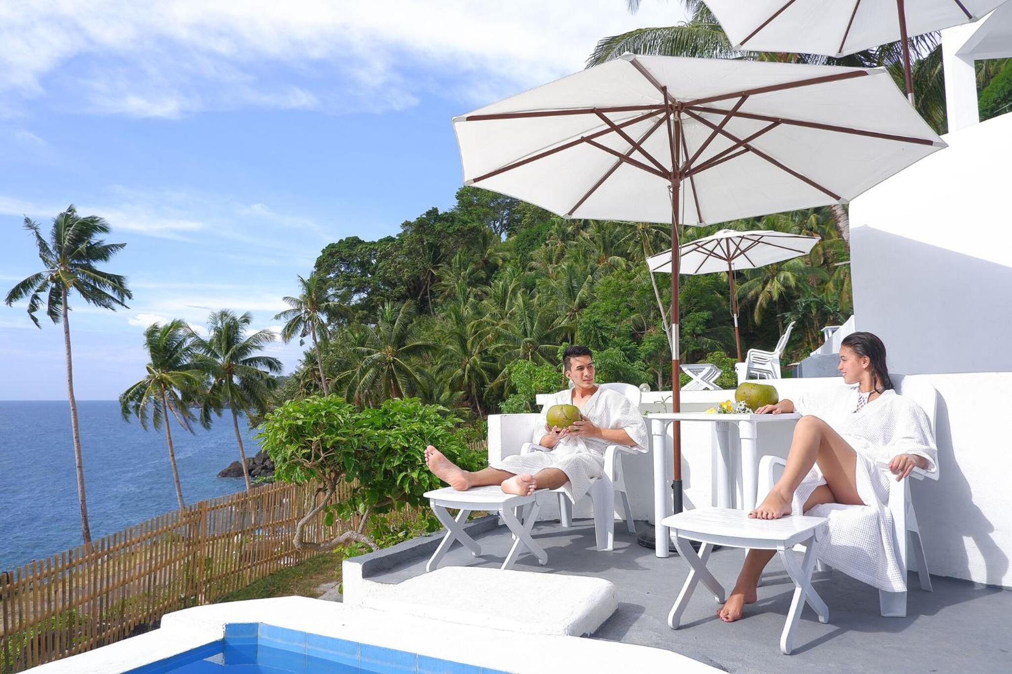 Bintana Sa Paraiso