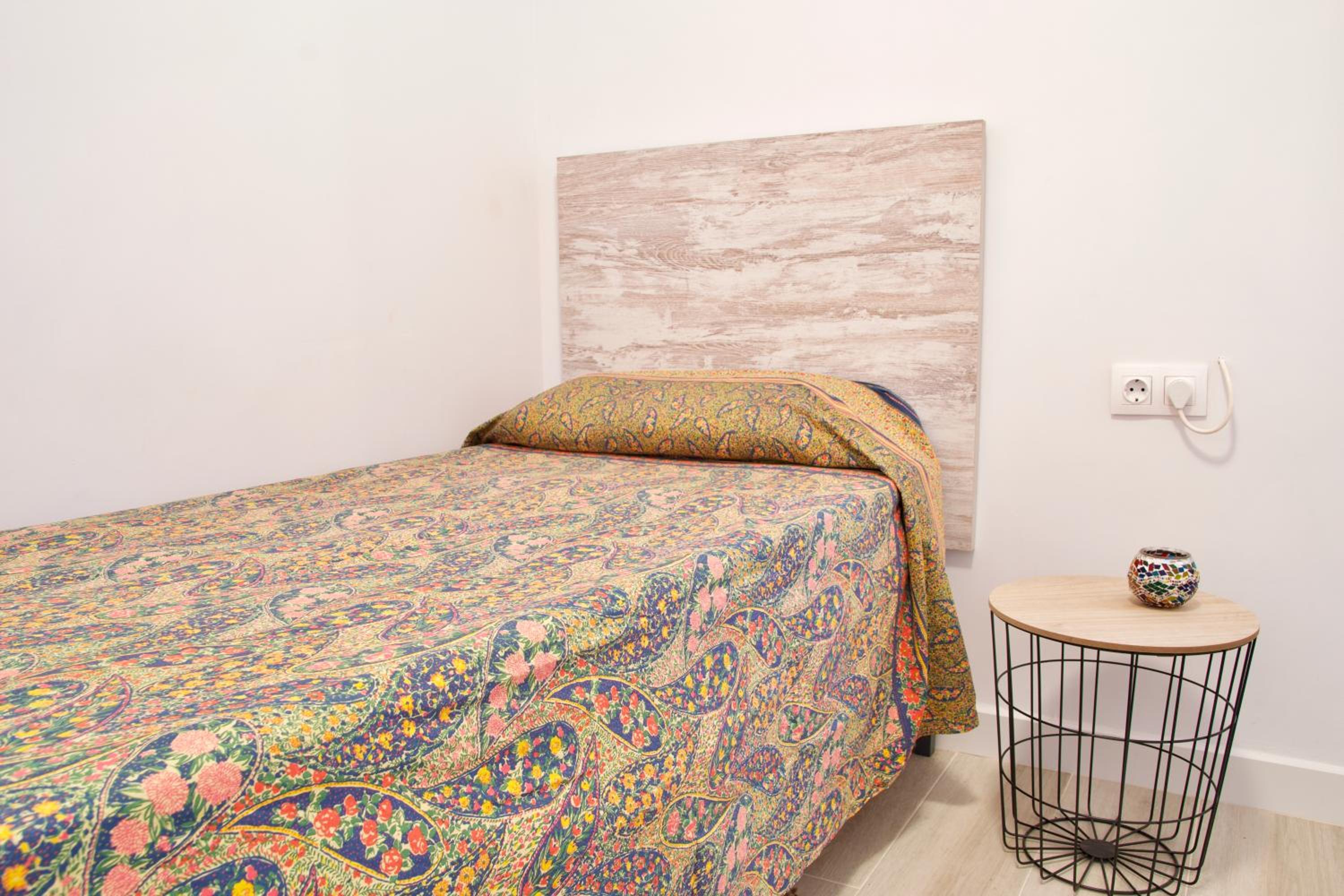 MalagaUrbanRooms - Beach & Sea