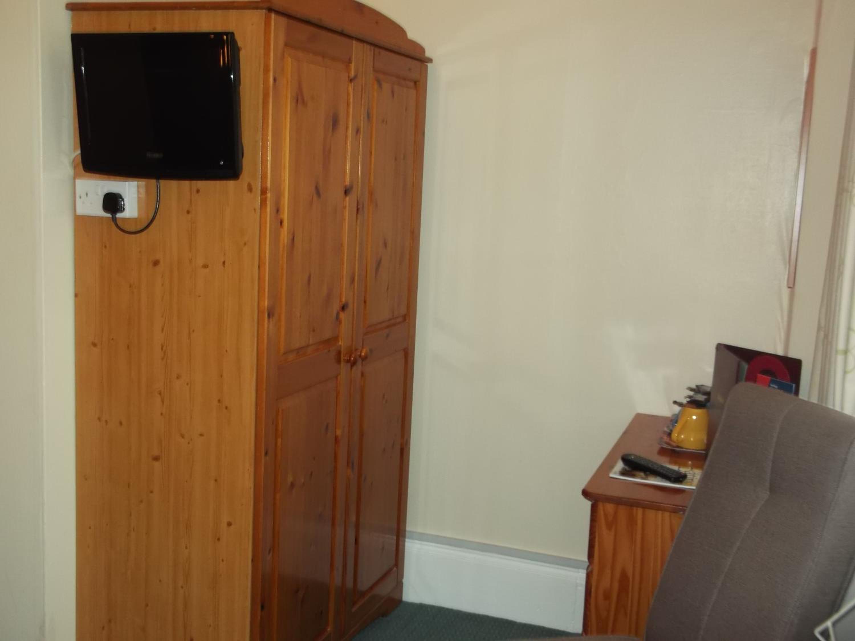 Ashfield Guest House view 4