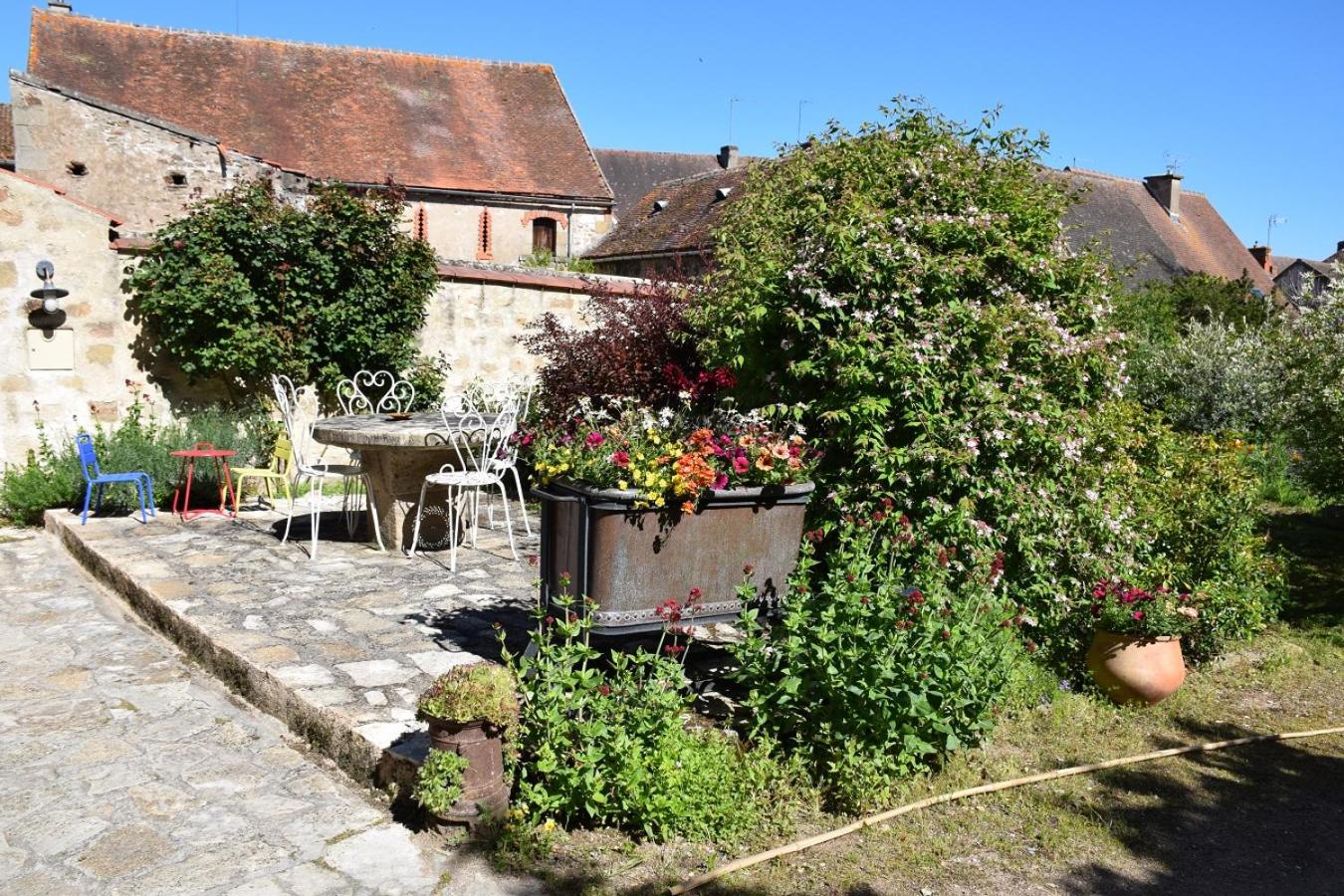 Le gîte clos Monade