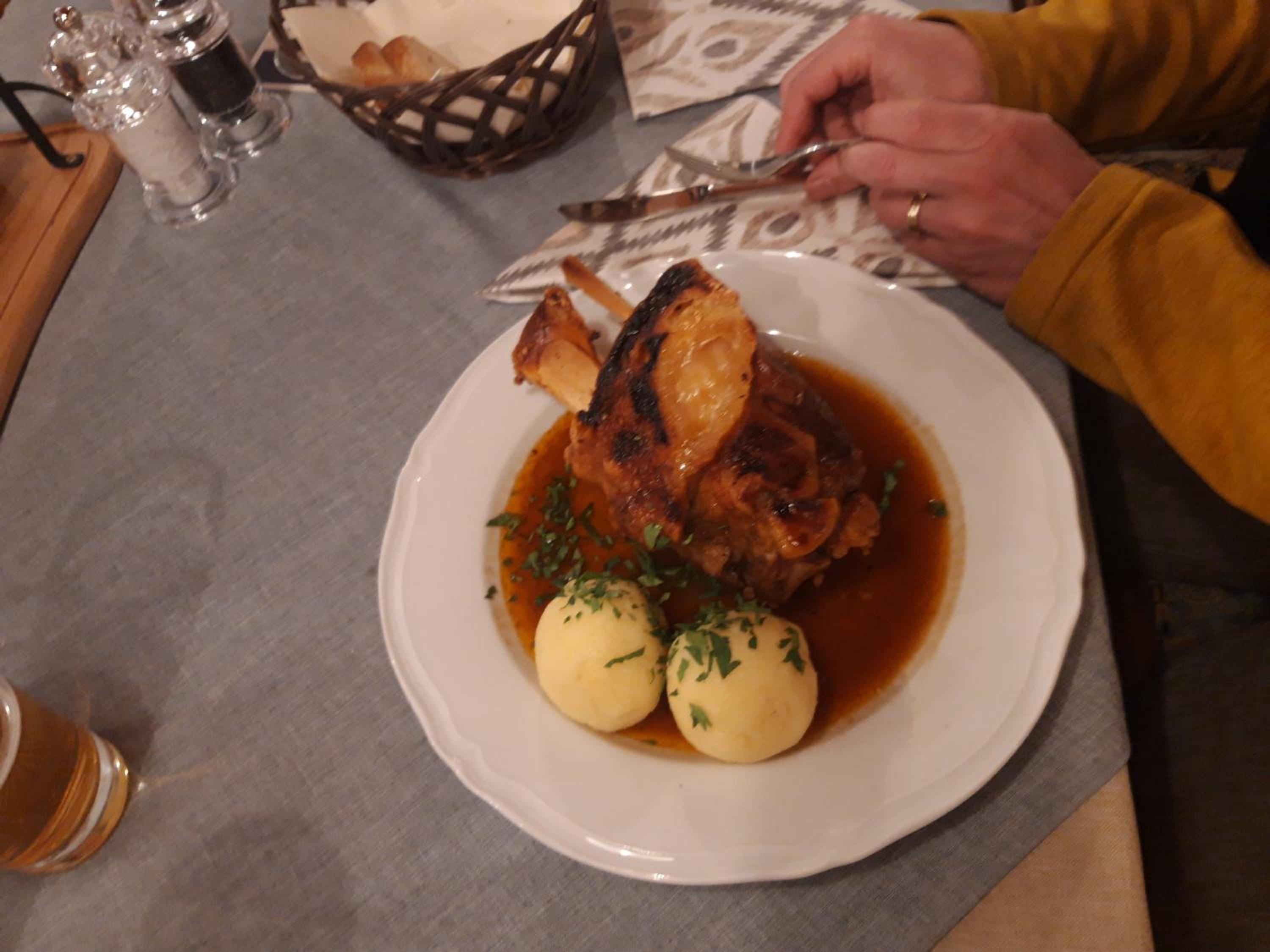 Ferienwohnungen Monteurzimmer zur Silbernen Kanne